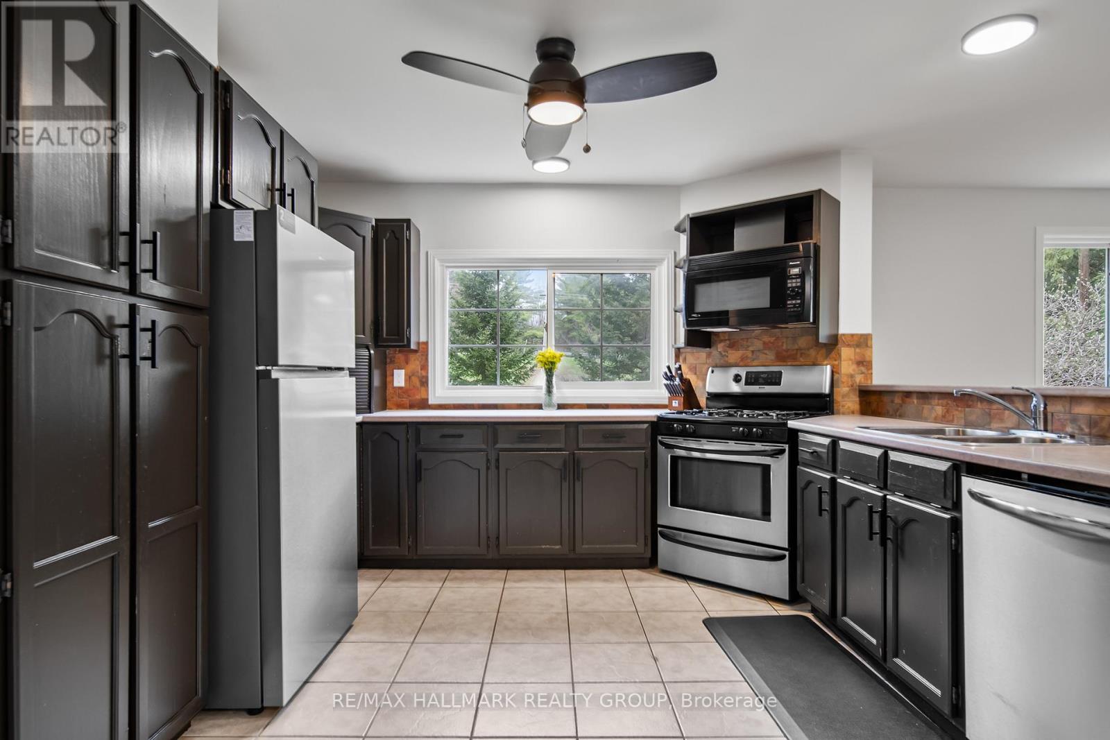 17 Kenney Road Property Photo 13