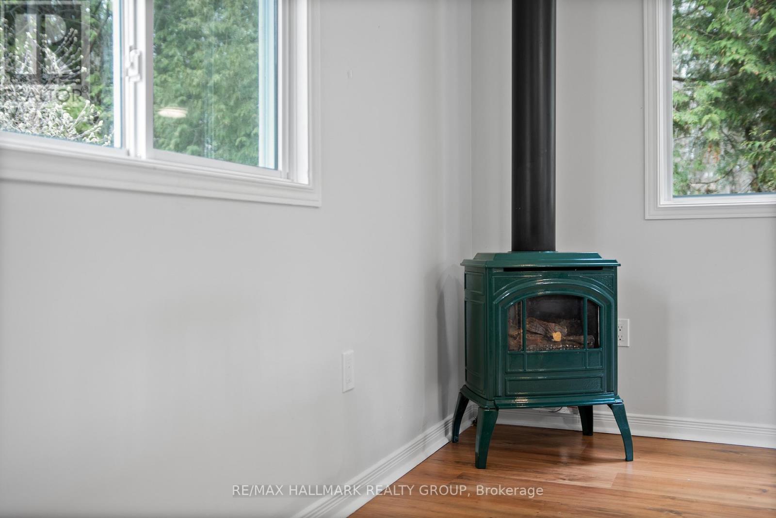 17 Kenney Road Property Photo 19