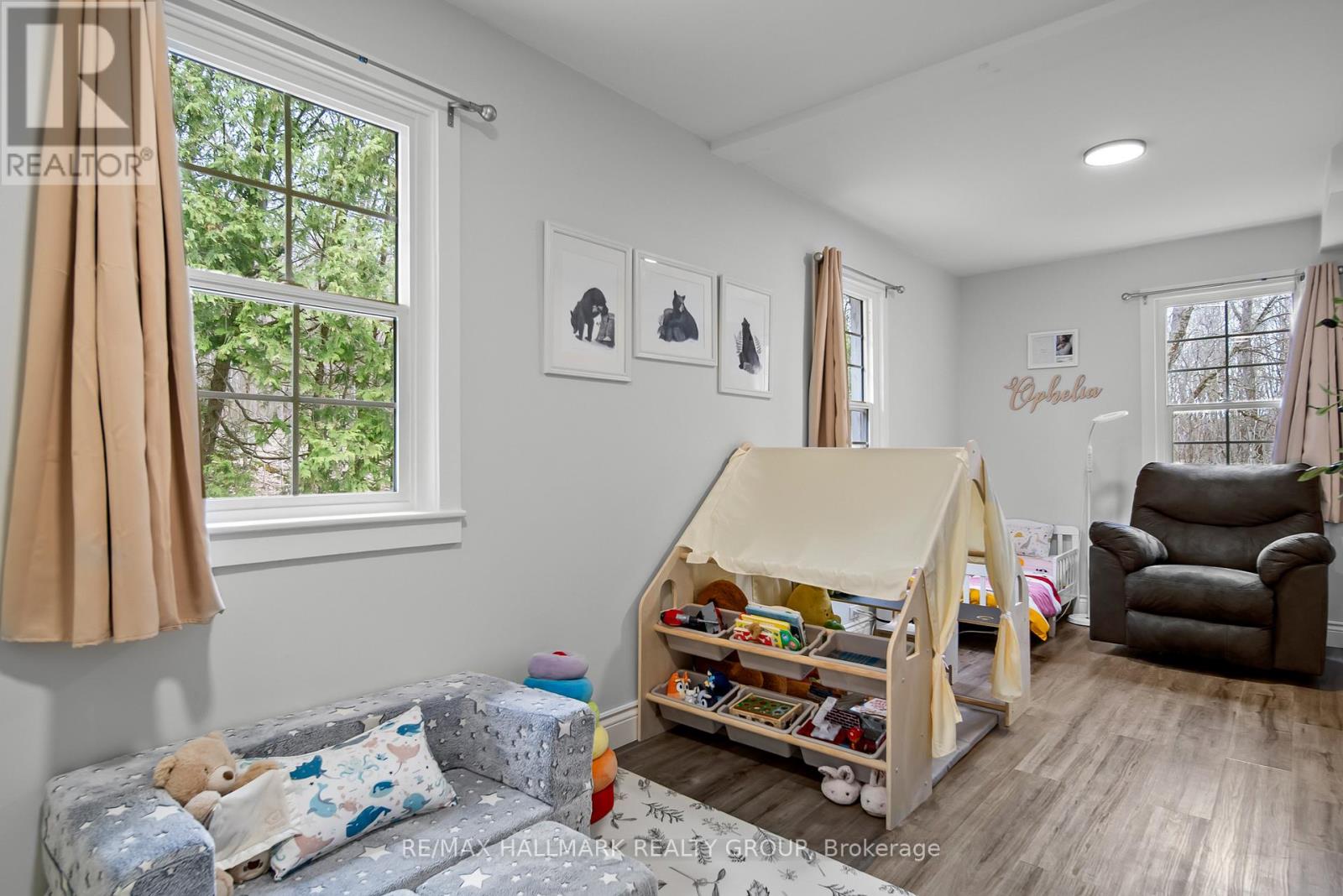 17 Kenney Road Property Photo 26