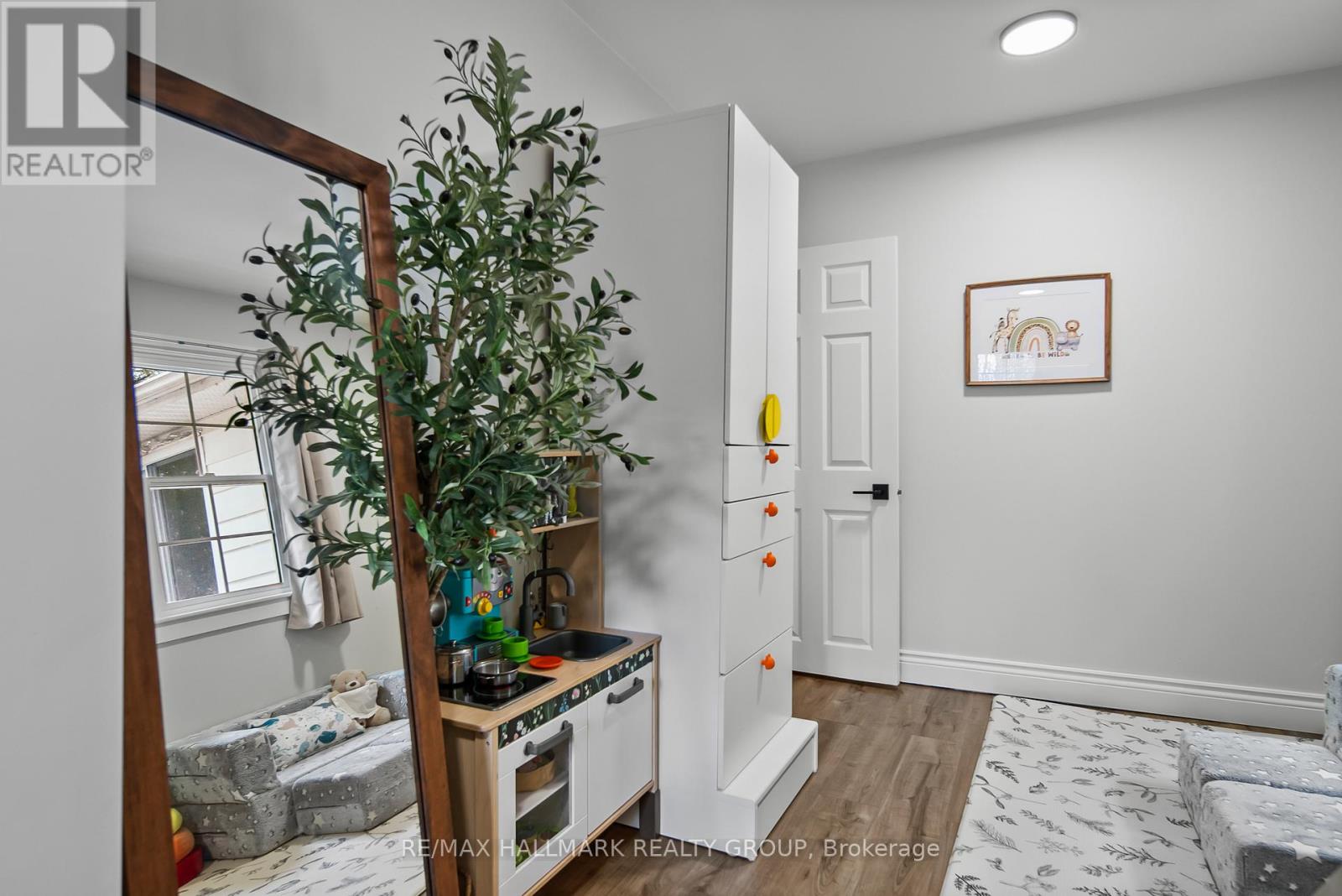17 Kenney Road Property Photo 27