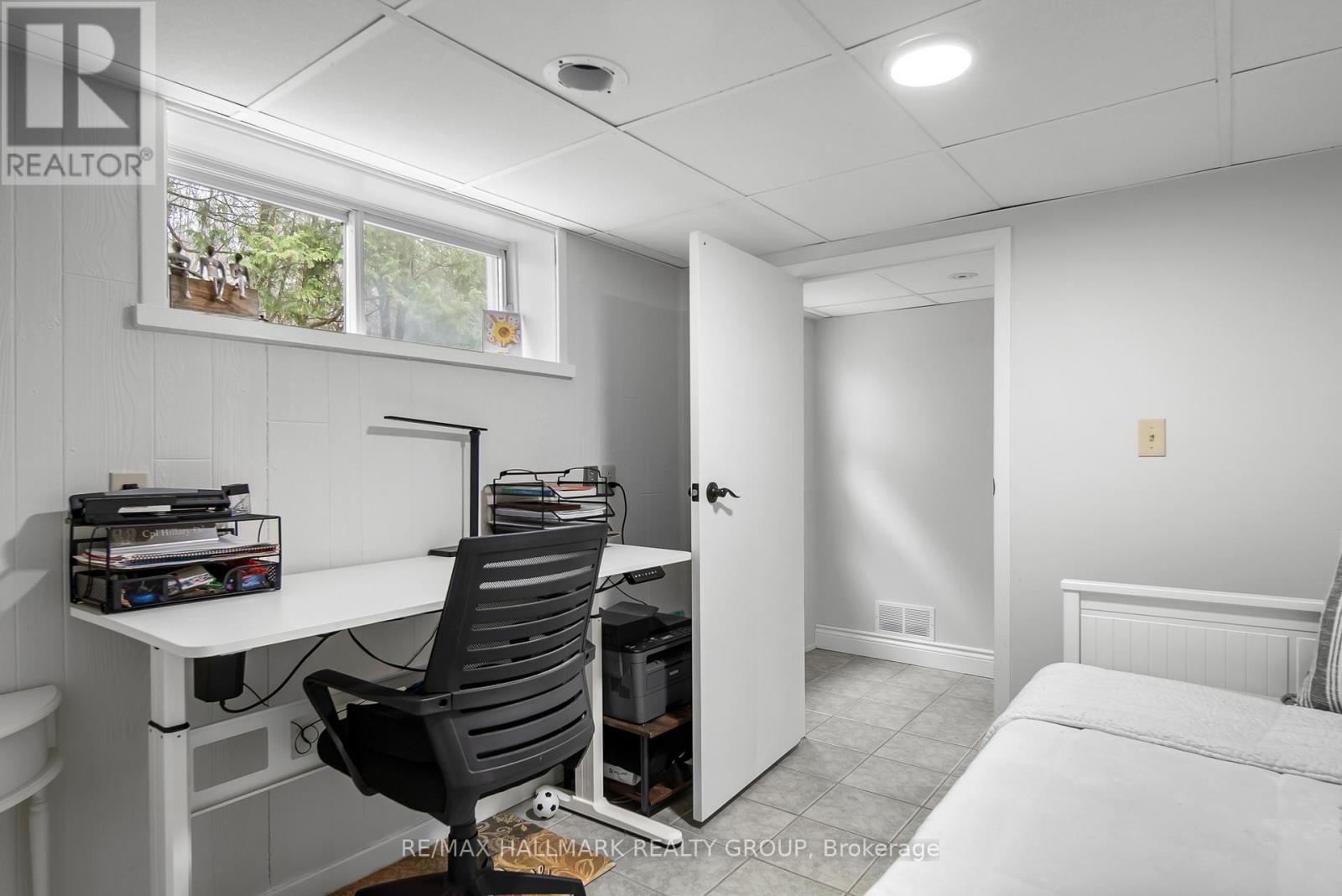 17 Kenney Road Property Photo 29