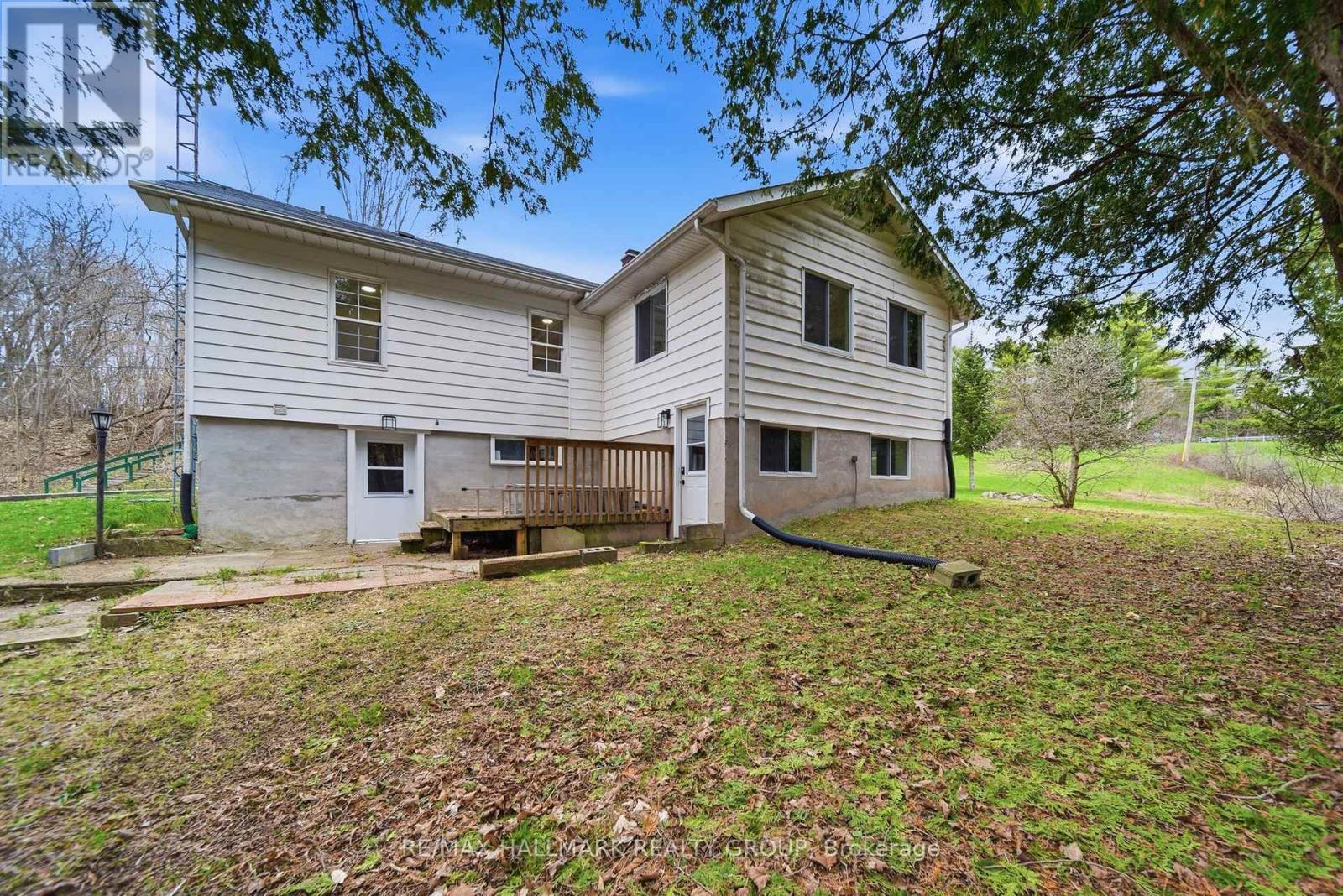 17 Kenney Road Property Photo 37