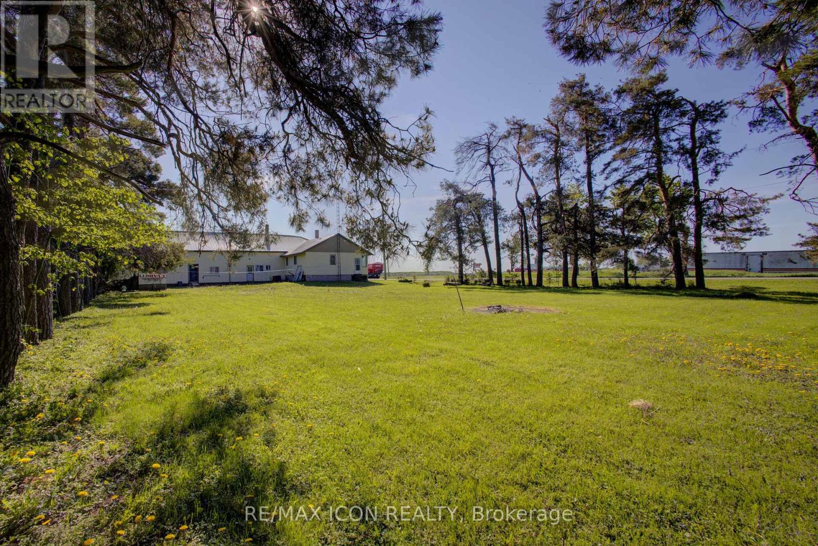 518306 County 124 Road Property Photo 8
