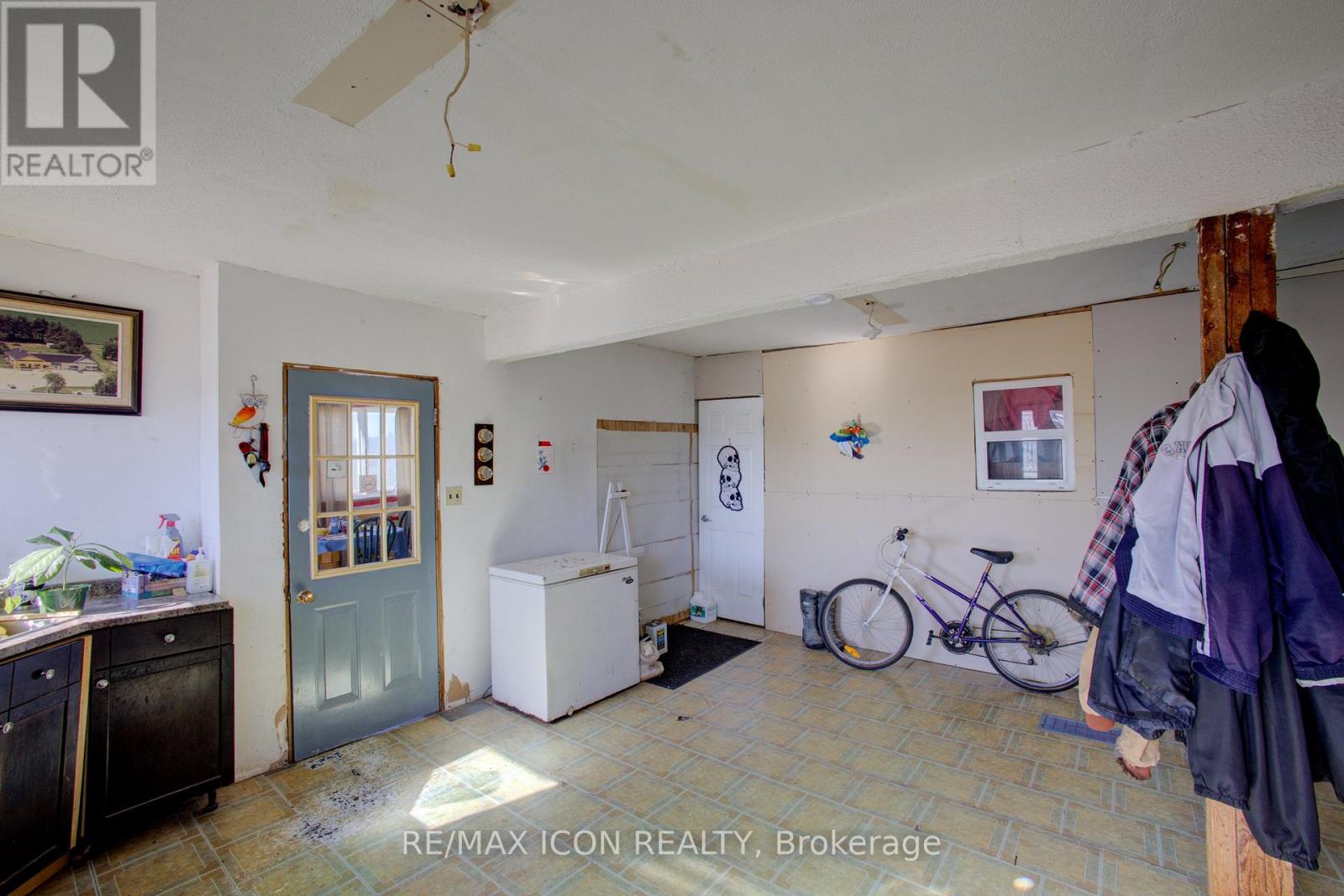 518306 County 124 Road Property Photo 11