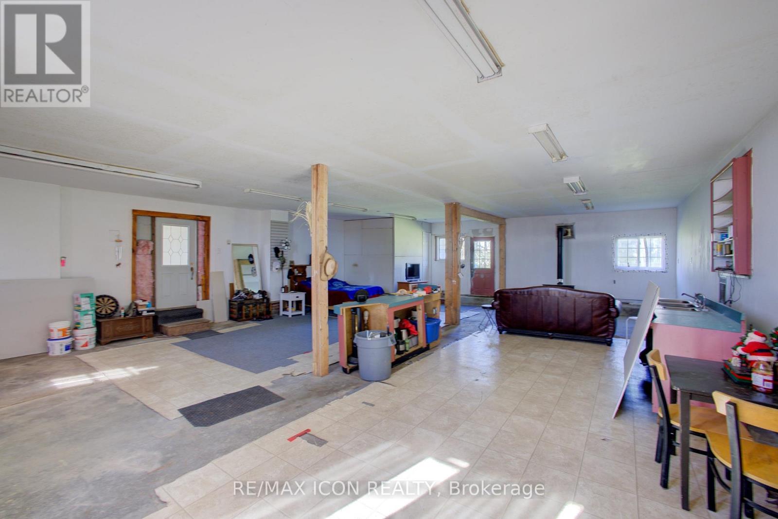 518306 County 124 Road Property Photo 15