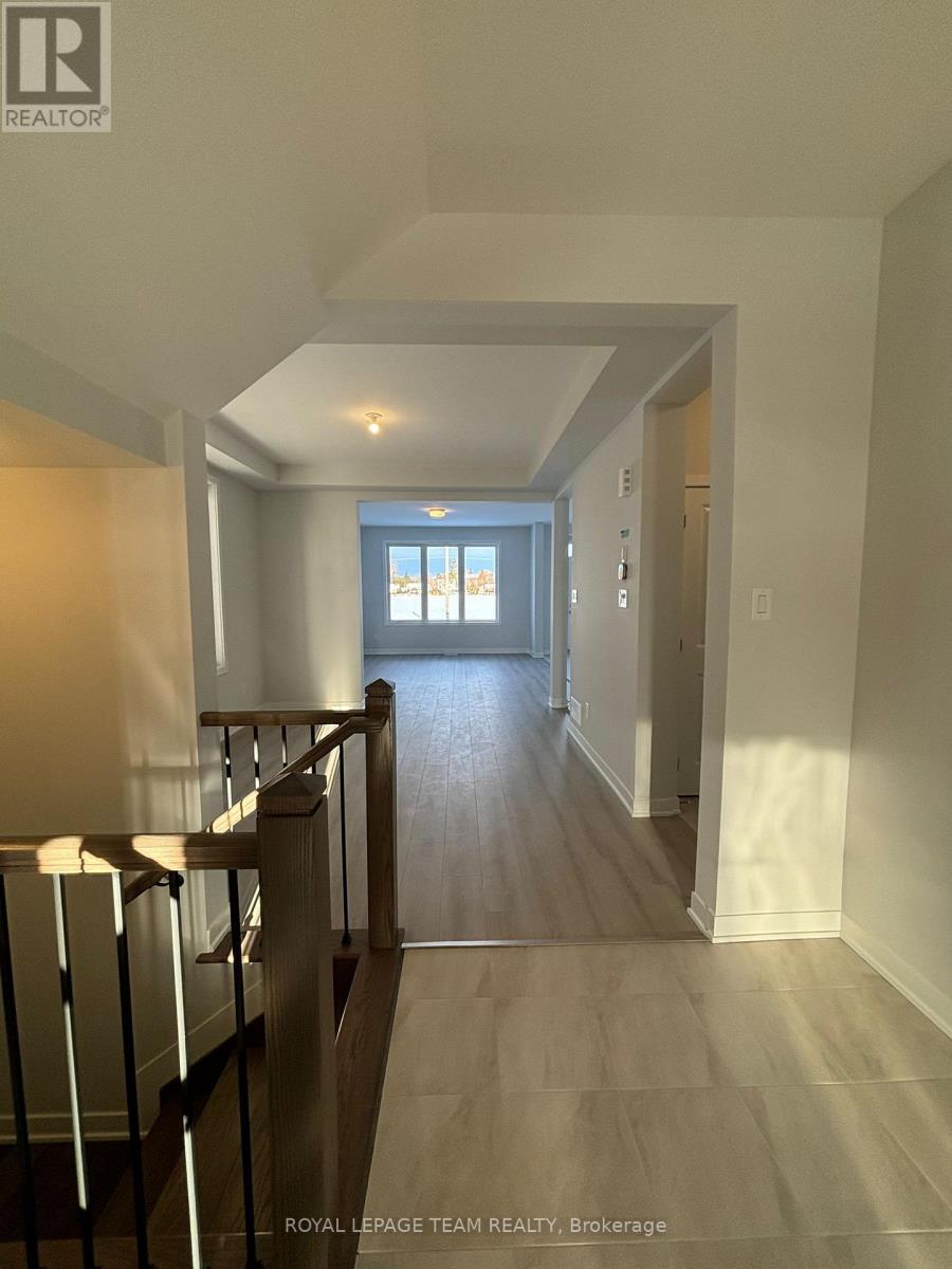 420 Meynell Street Property Photo 5