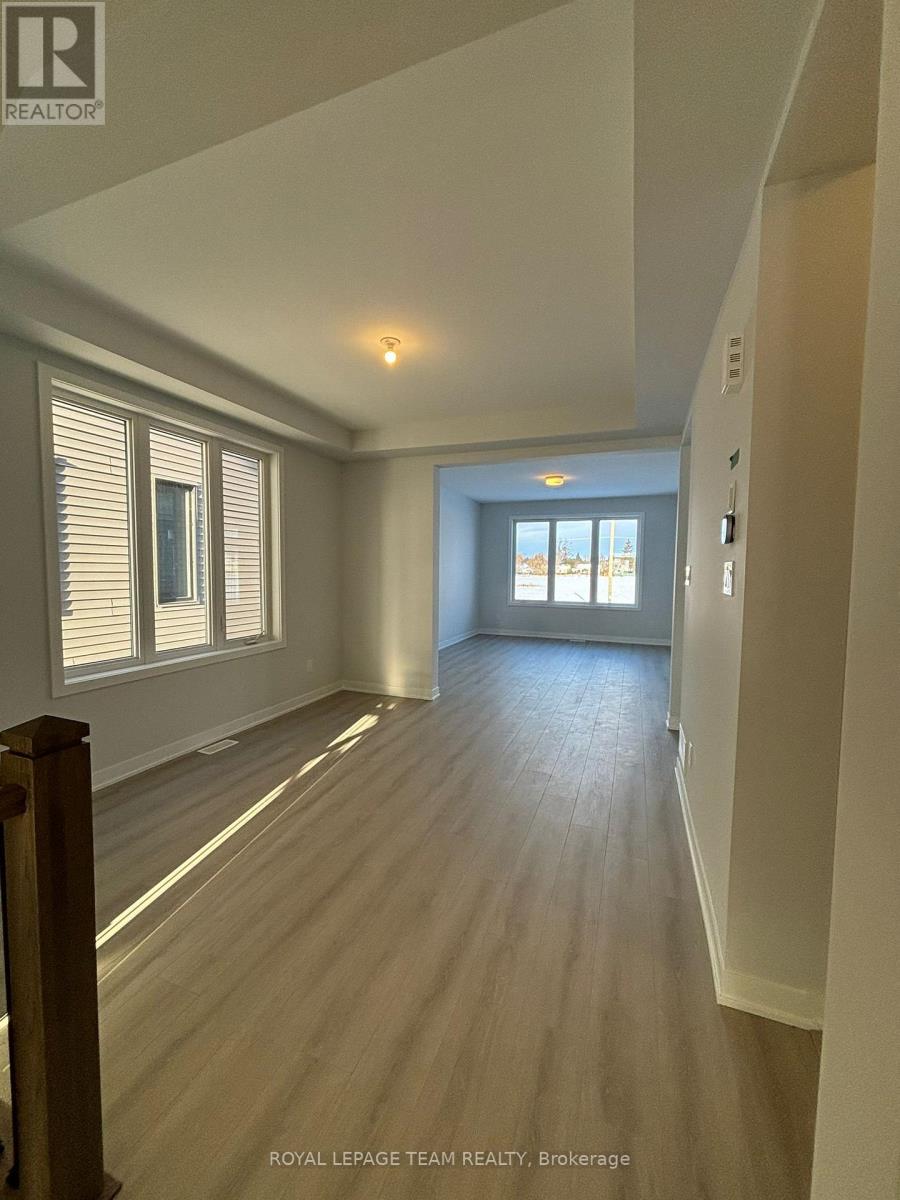 420 Meynell Street Property Photo 7