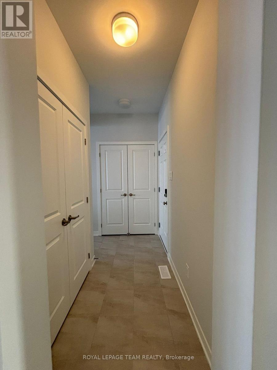 420 Meynell Street Property Photo 15