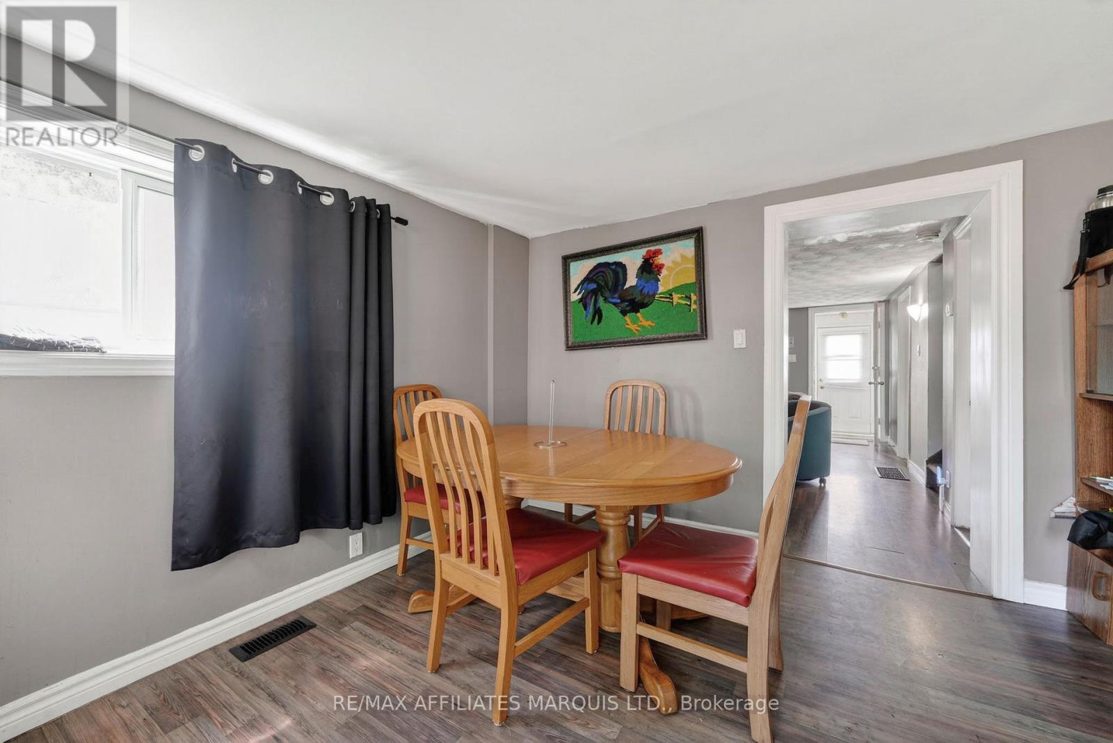 117 Sixth Street W Property Photo 11
