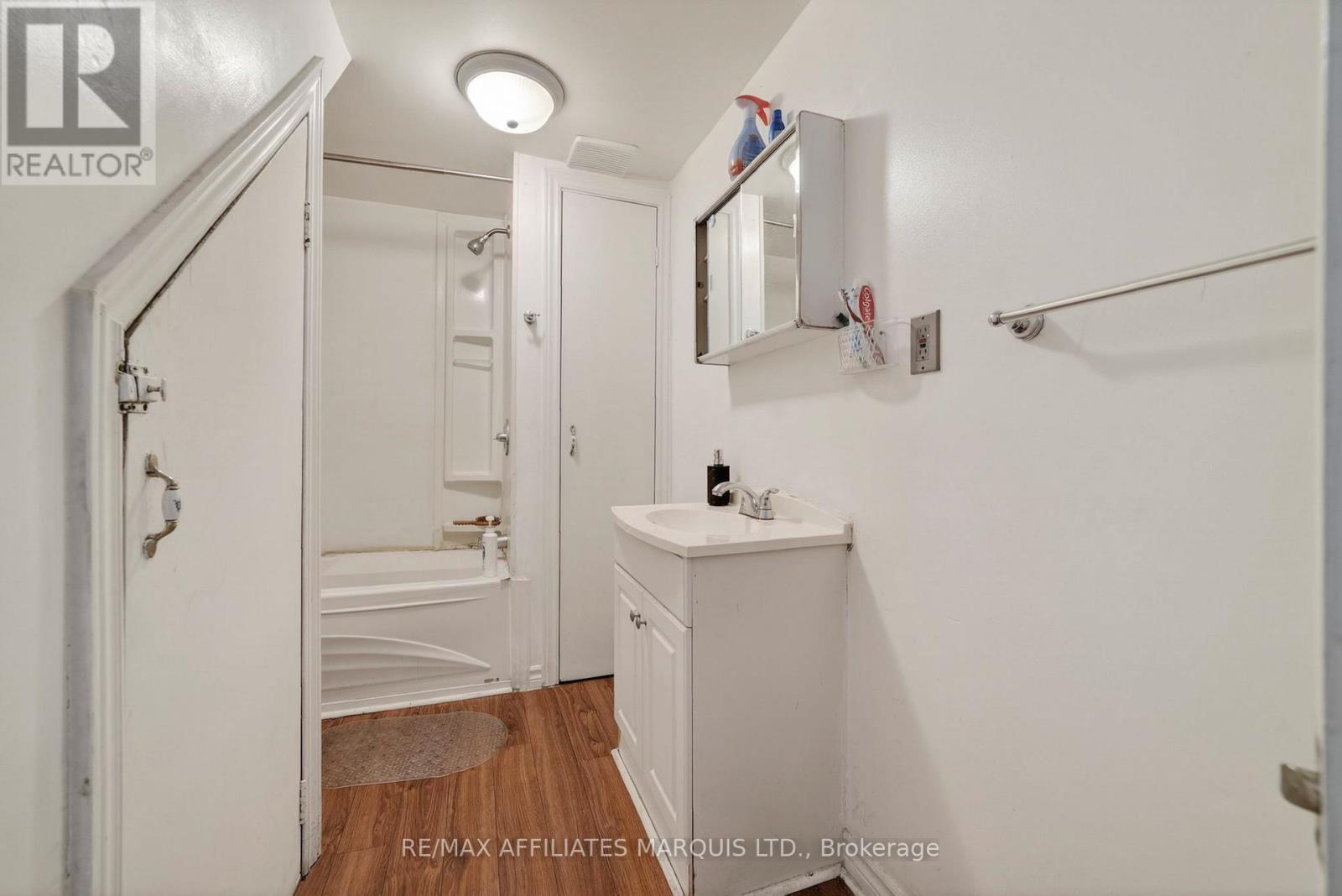 117 Sixth Street W Property Photo 12