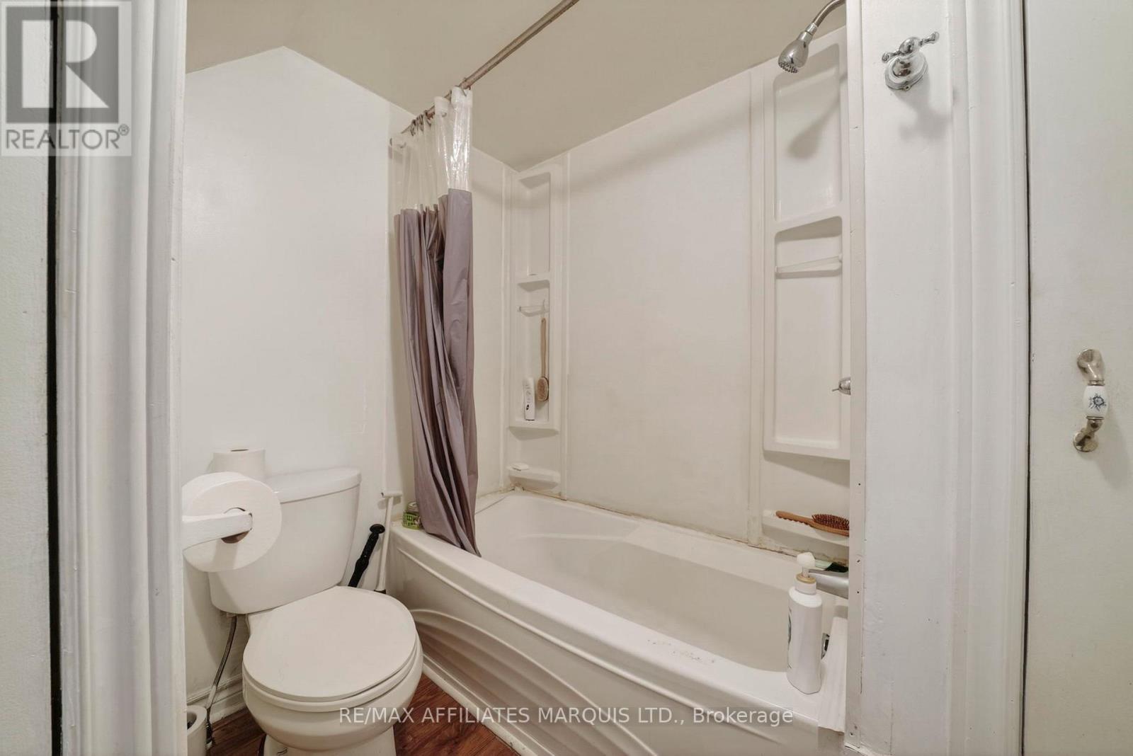 117 Sixth Street W Property Photo 13