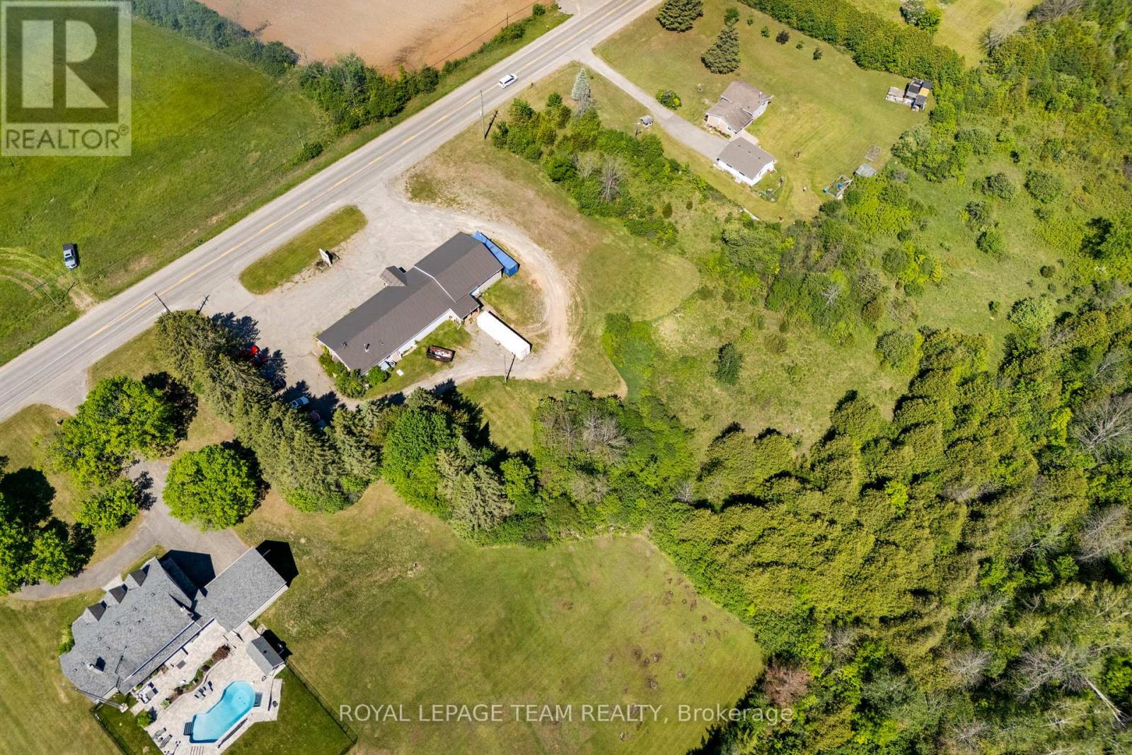5501 County 15 Road Property Photo 10
