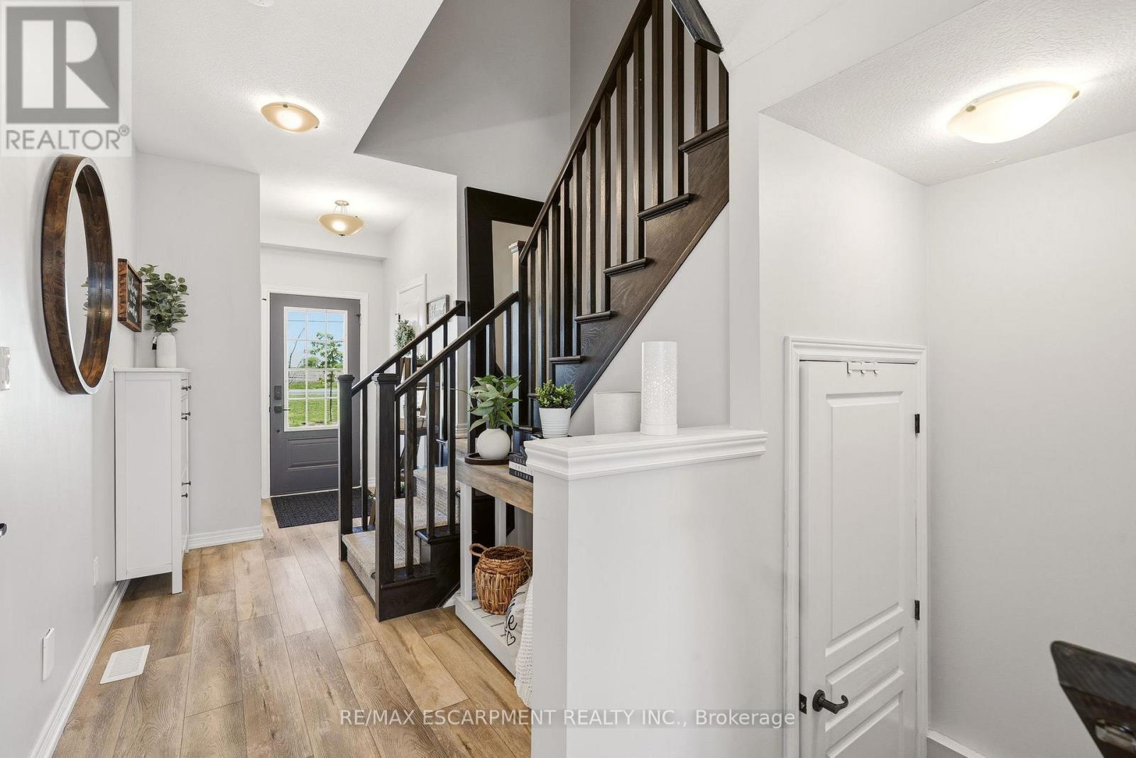19 Severino Circle Property Photo 6