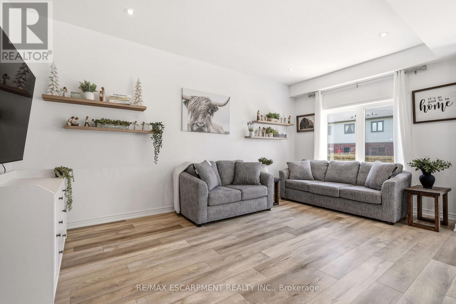 19 Severino Circle Property Photo 14