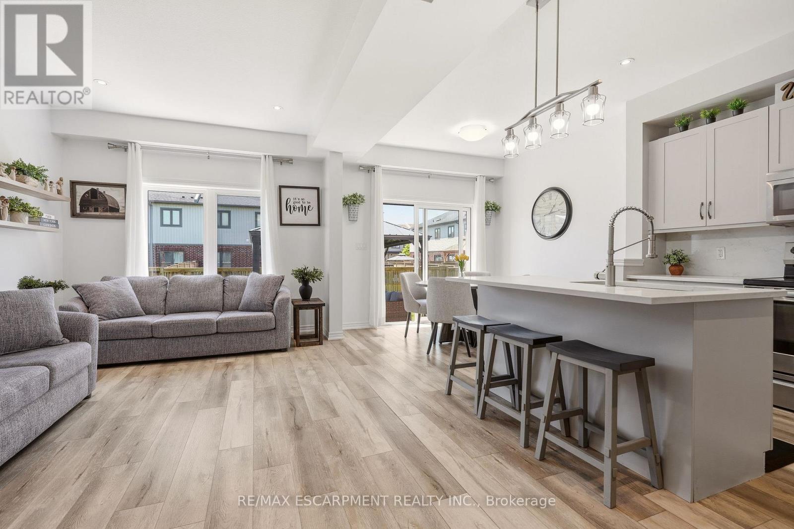 19 Severino Circle Property Photo 18