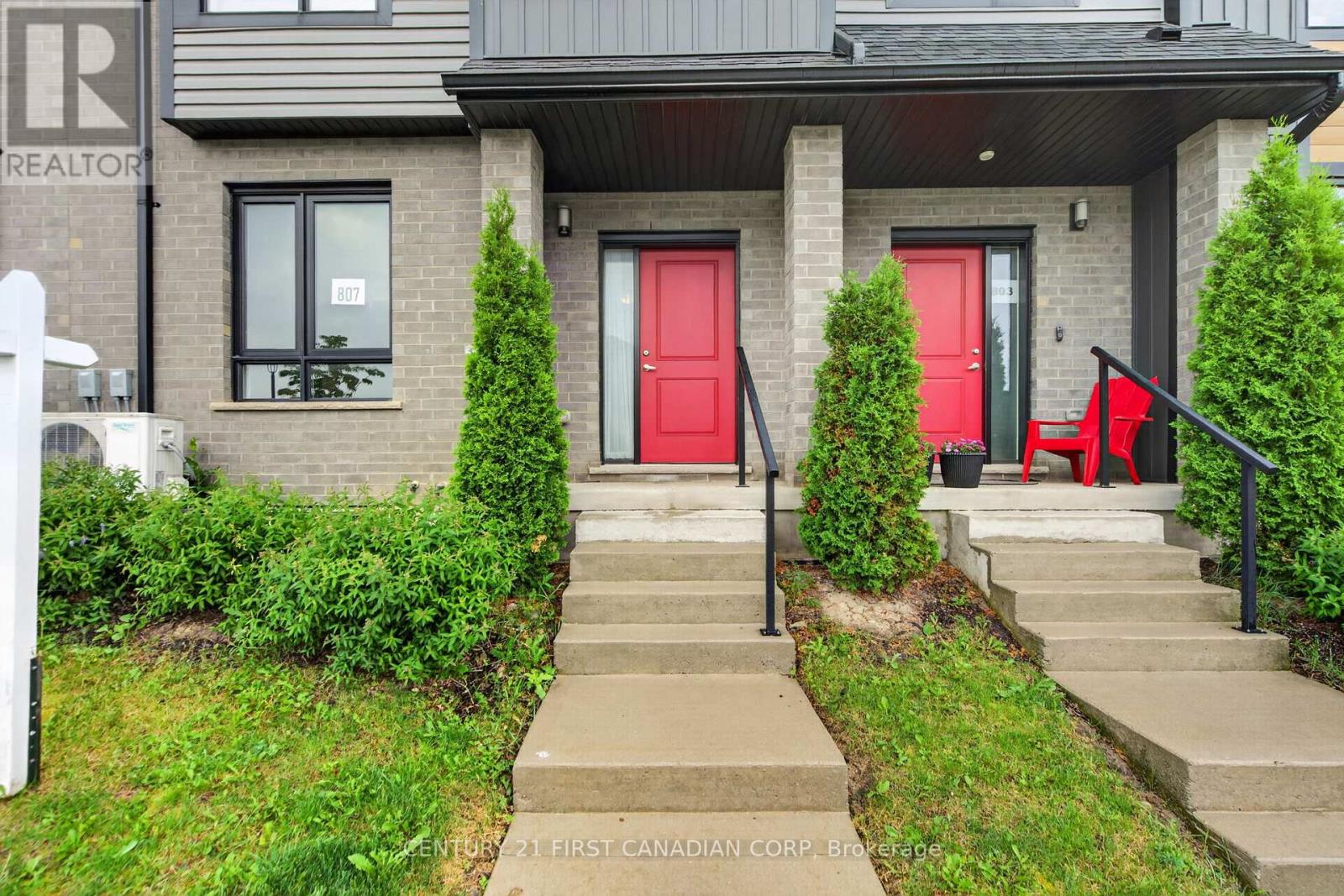 9 - 807 Kleinburg Drive Property Photo 2