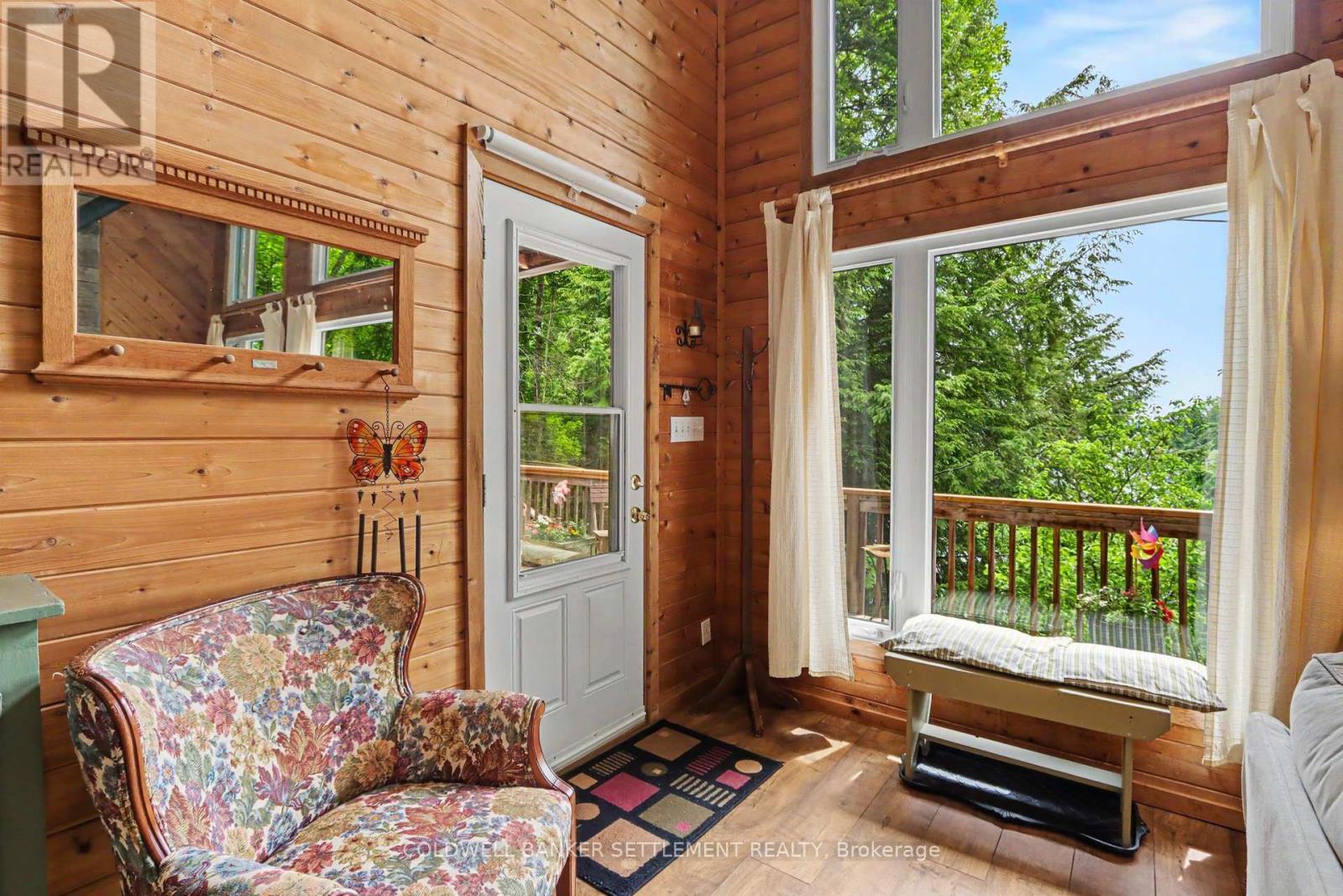 143 Horseshoe Bay Property Photo 5