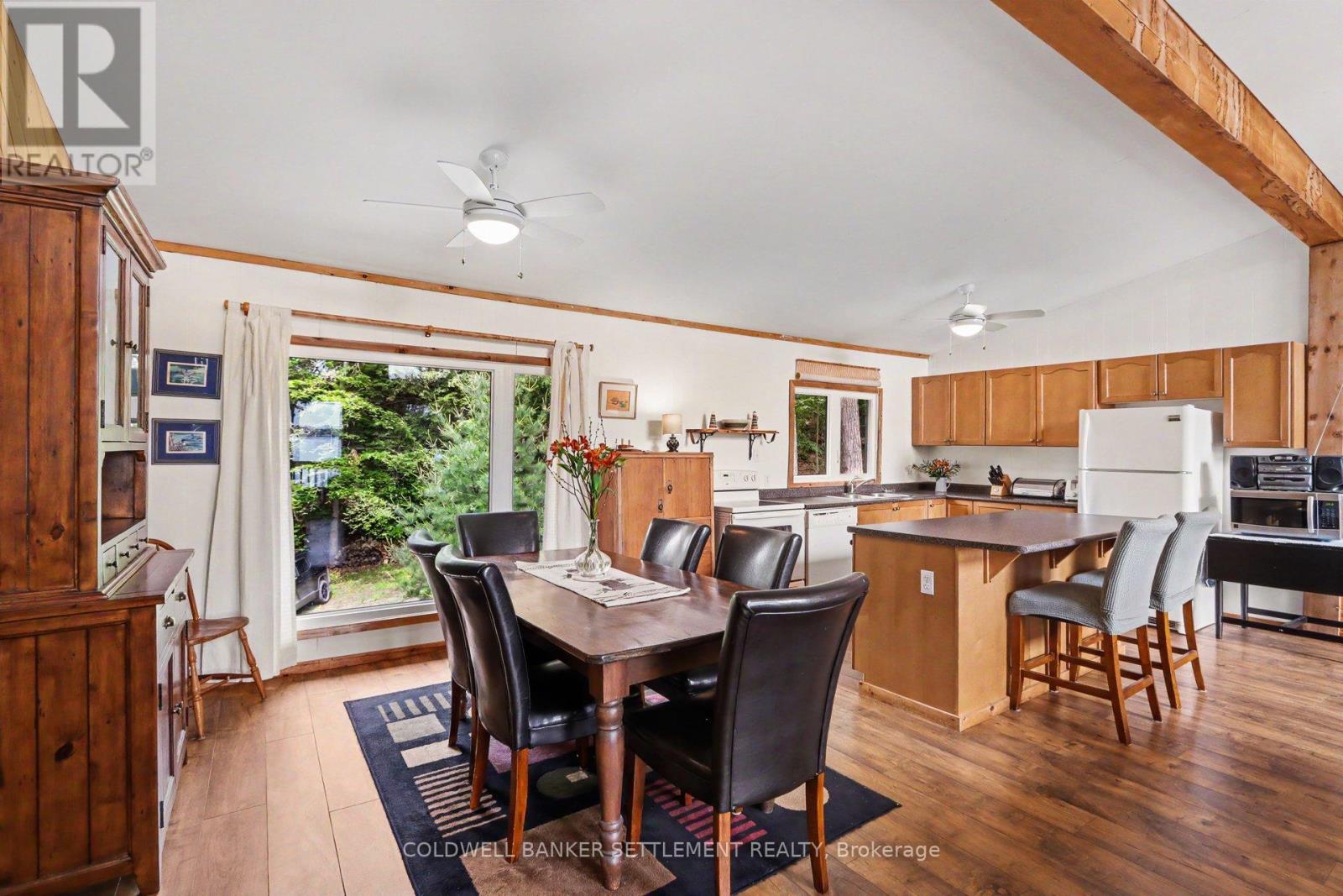 143 Horseshoe Bay Property Photo 14