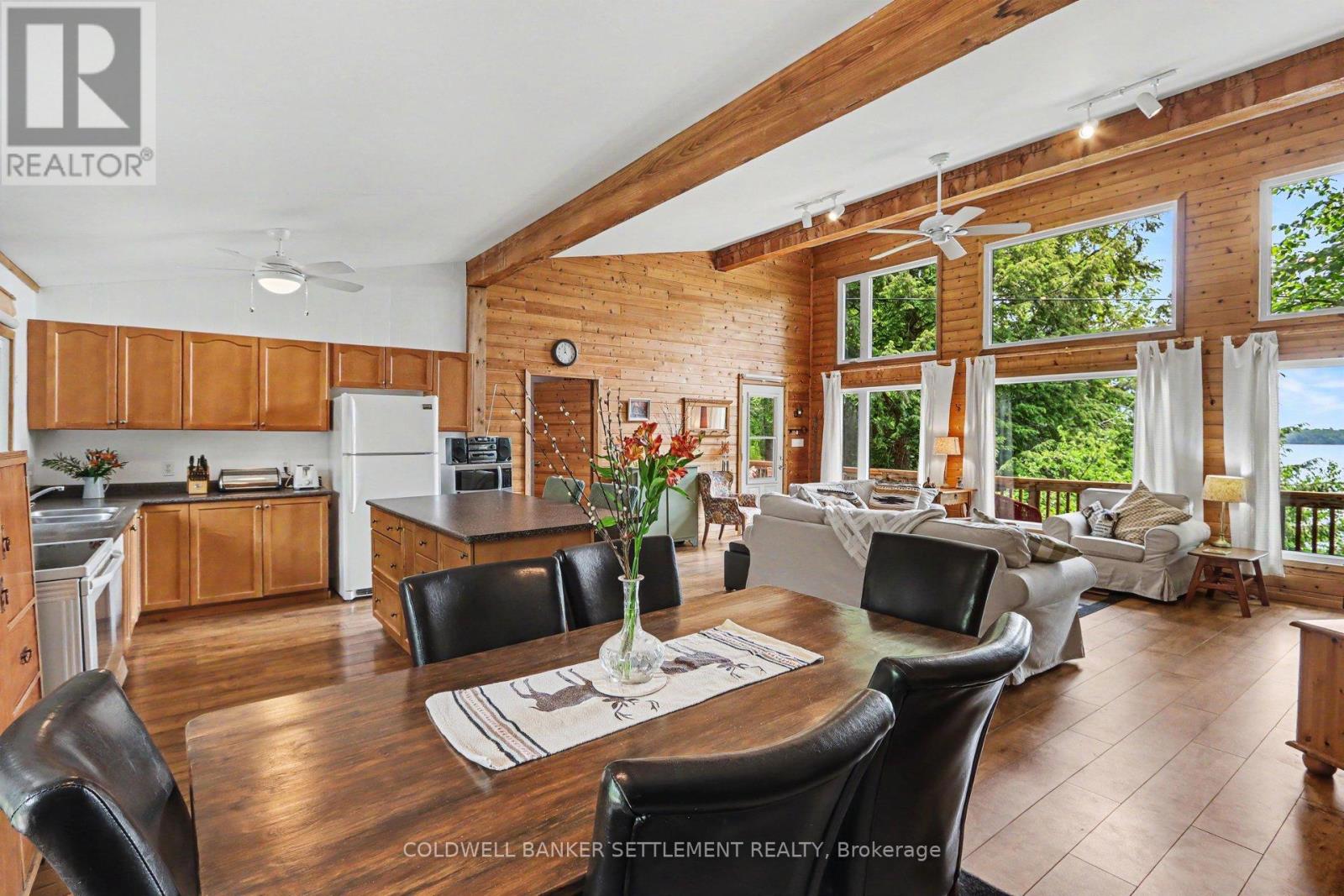 143 Horseshoe Bay Property Photo 15