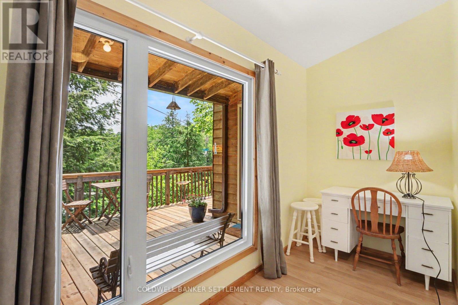 143 Horseshoe Bay Property Photo 23