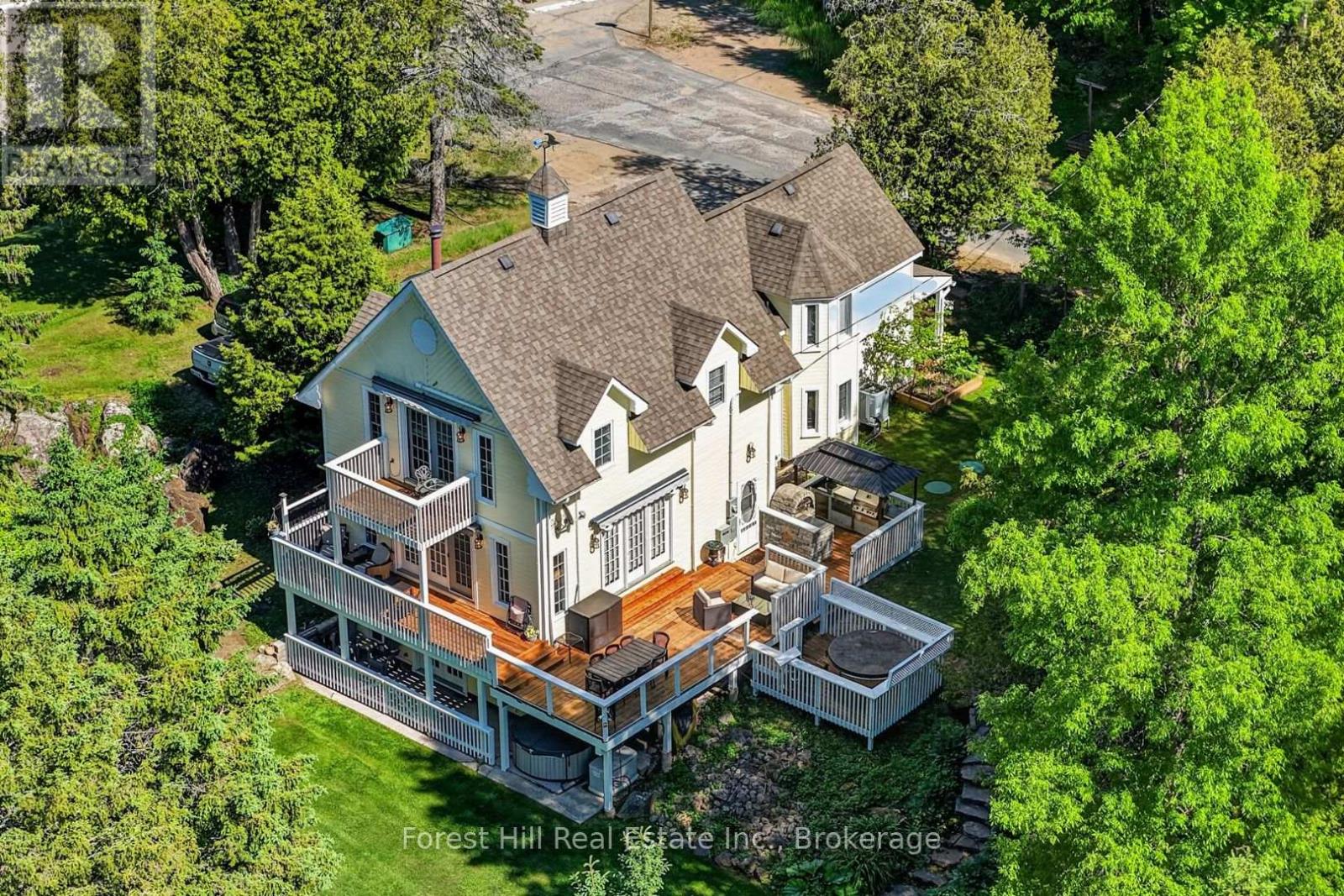 1029 Harvey Avenue Property Photo 1