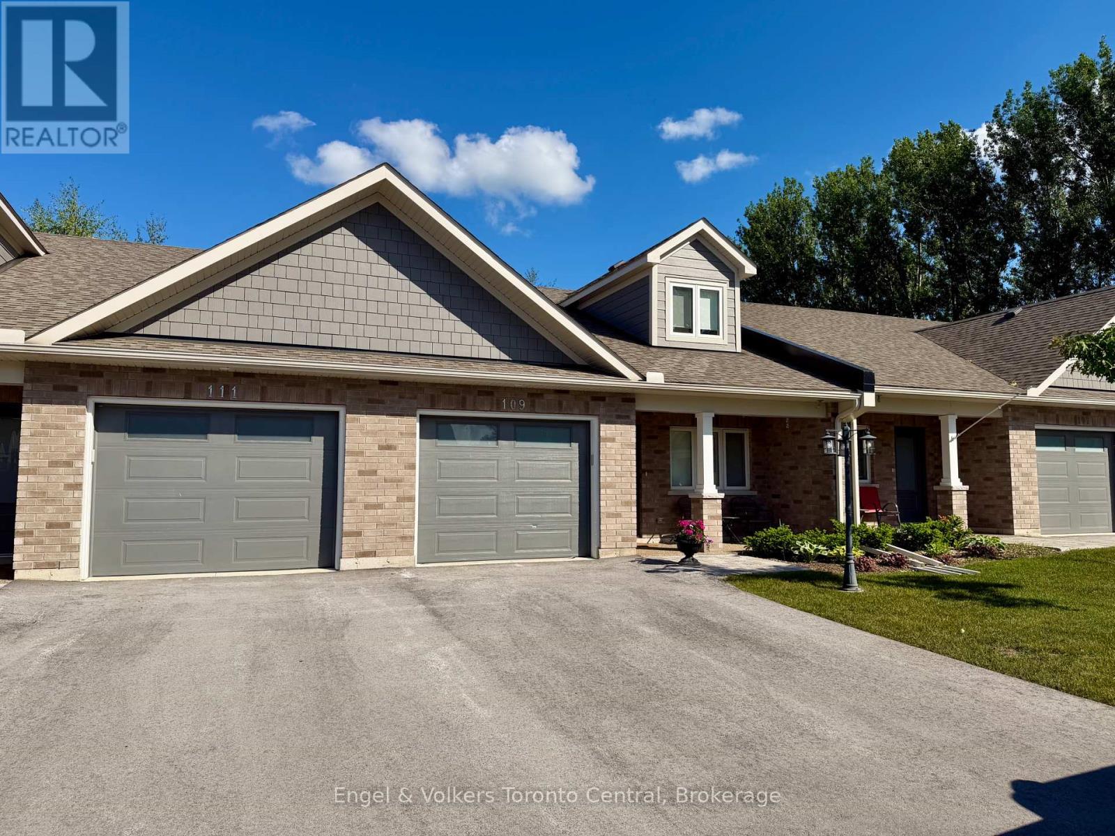 109 Dove Drive Property Photo