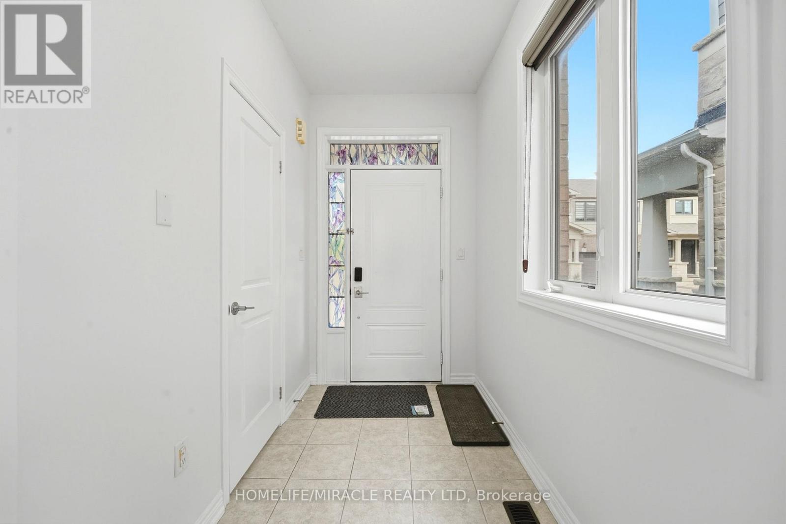 49 - 1890 Rymal Road E Property Photo 5