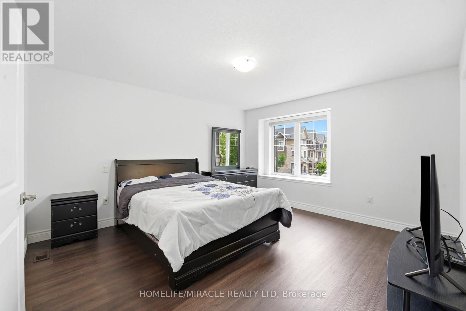 49 - 1890 Rymal Road E Property Photo 19