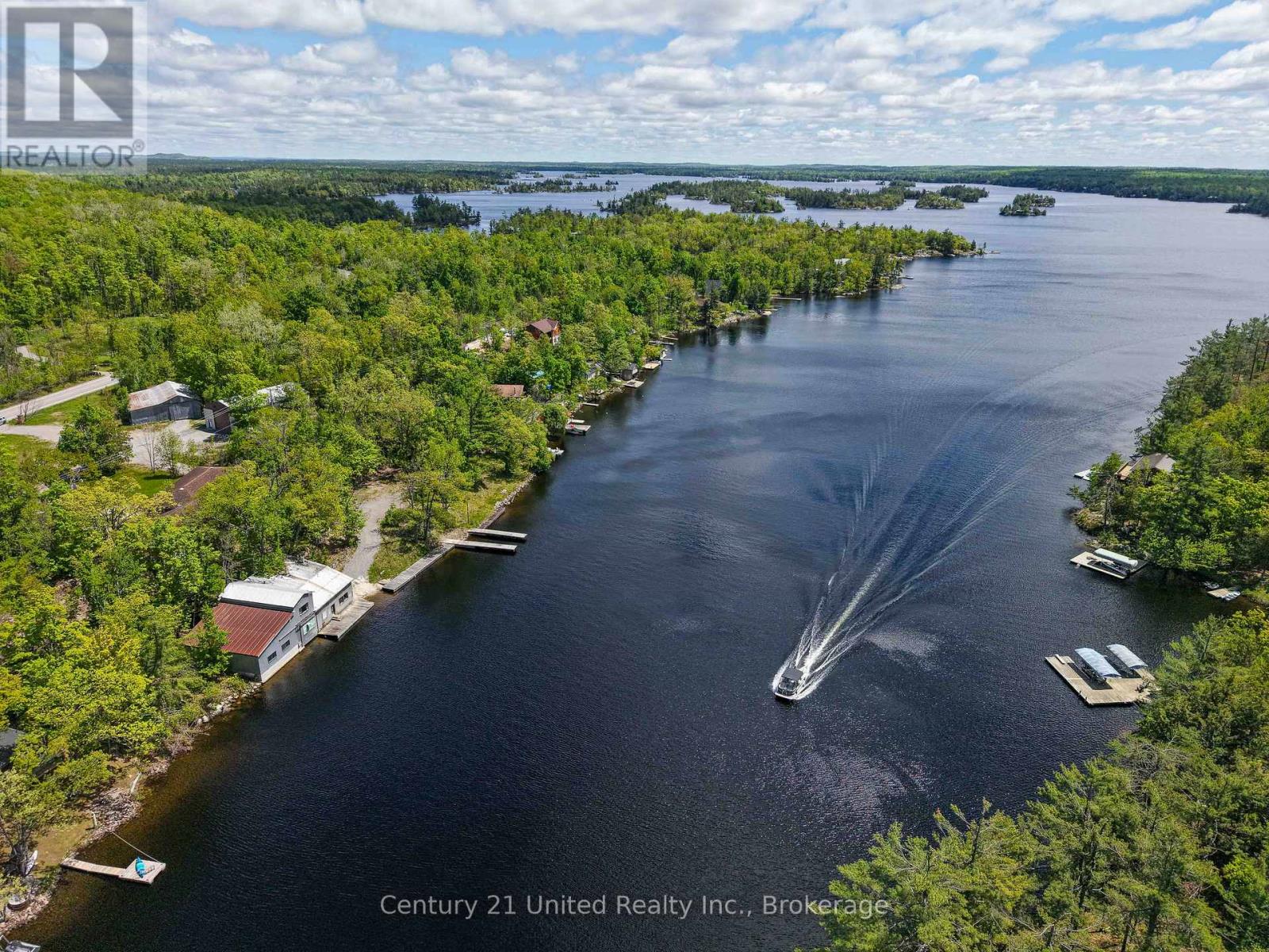 832 Northey's Bay Road Property Photo 7
