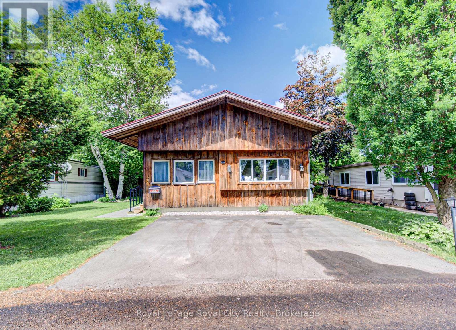 Leased Lot 570 Sumac Street Property Photo 1