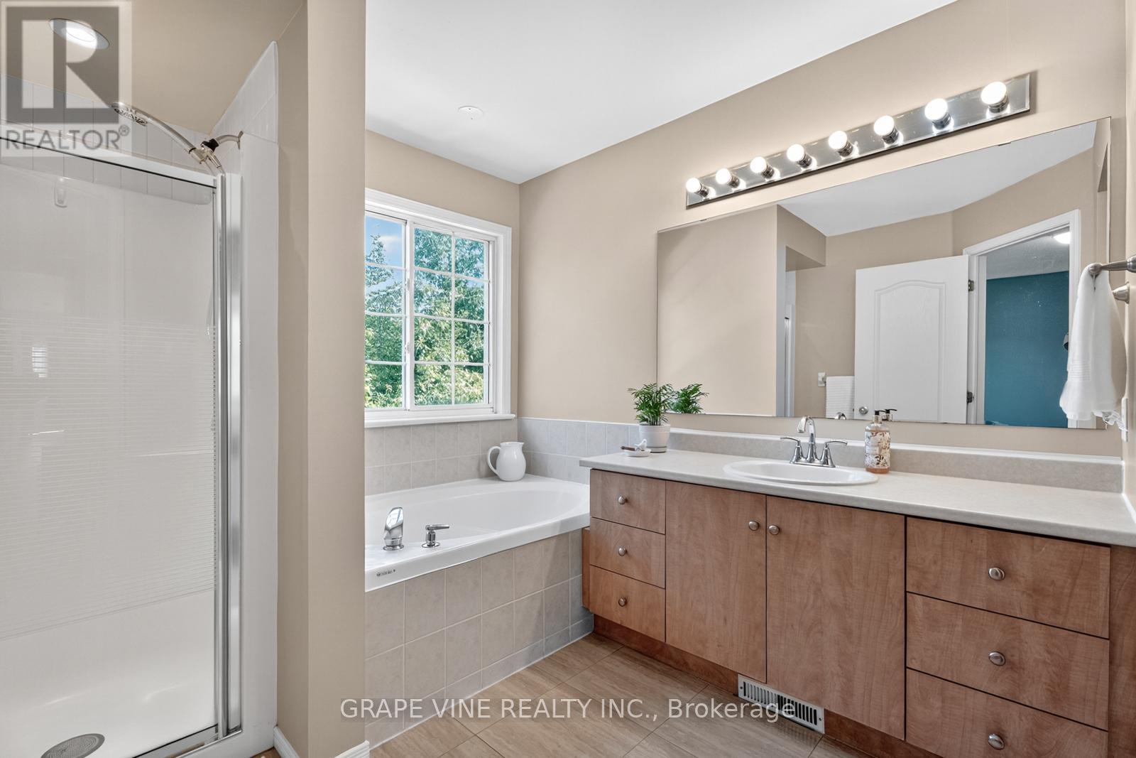 21 Fieldberry Private Property Photo 19
