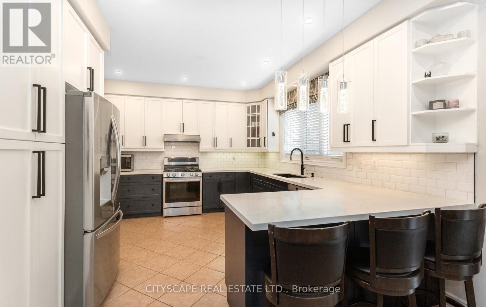 20 Lands Court Property Photo 14