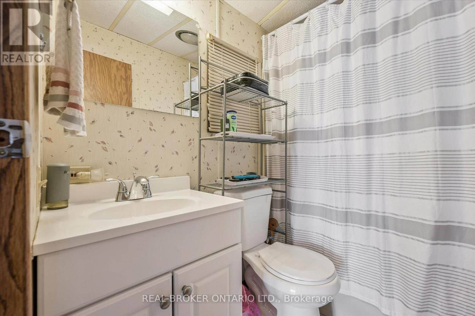 157 Cedar Crescent Property Photo 10