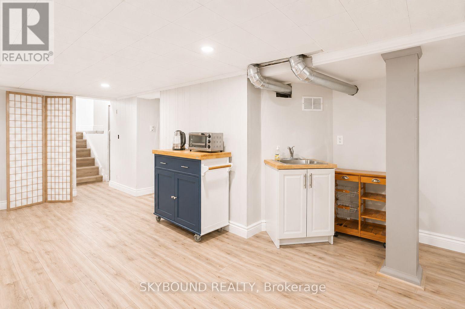 1723 Langlois Avenue Property Photo 12