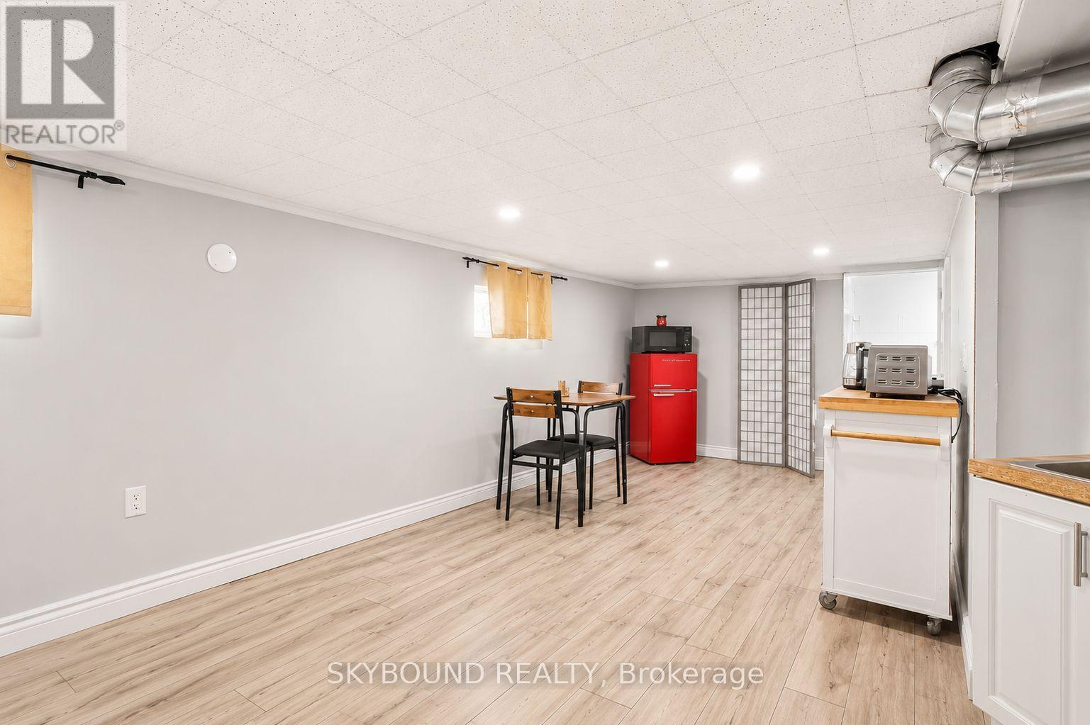 1723 Langlois Avenue Property Photo 13