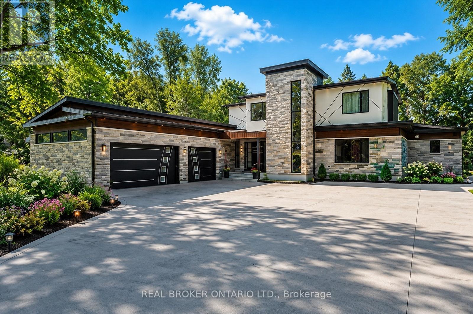 6 Campbell Farm Road Property Photo 2