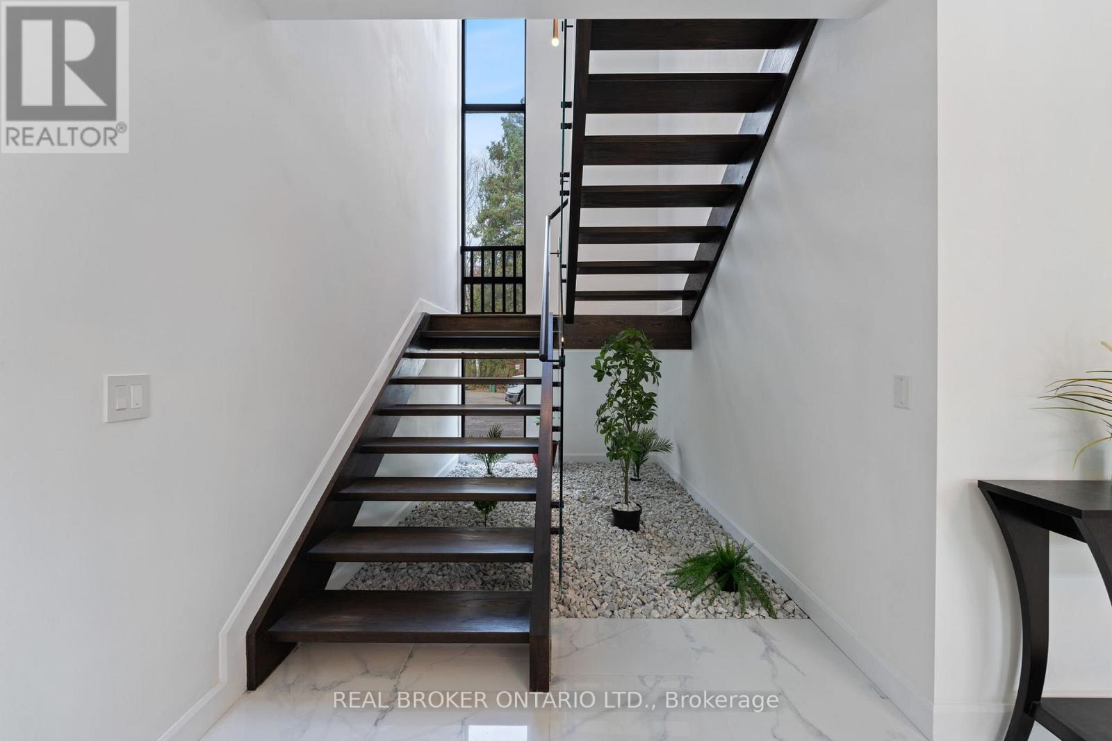 6 Campbell Farm Road Property Photo 31
