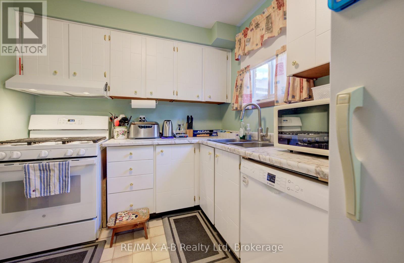23 Galt Road Property Photo 12