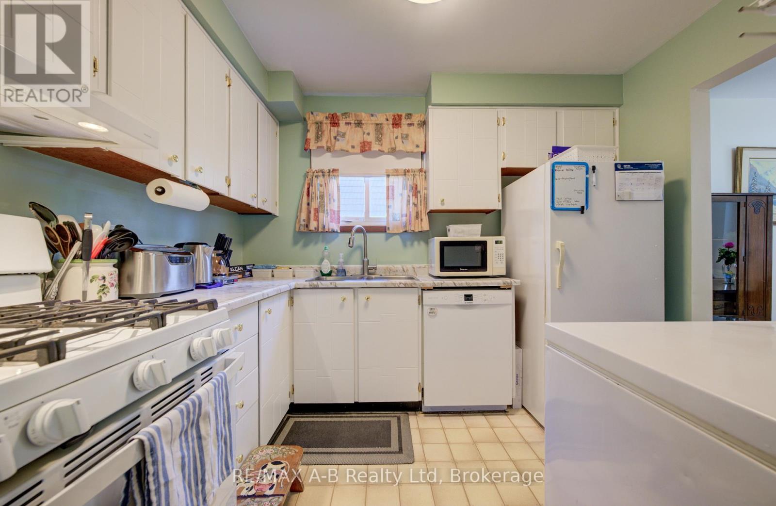 23 Galt Road Property Photo 13