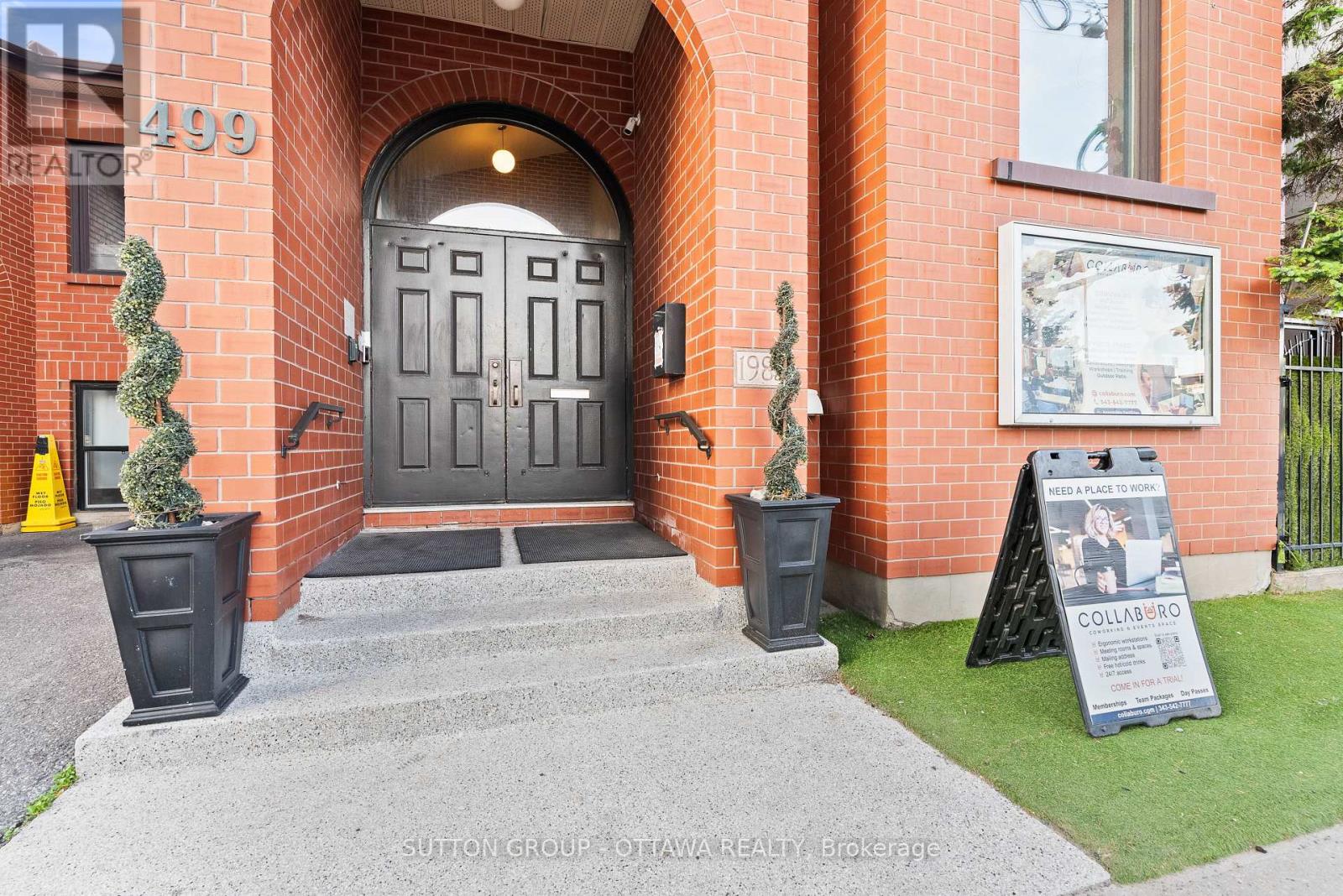 499 Preston Street Property Photo 4