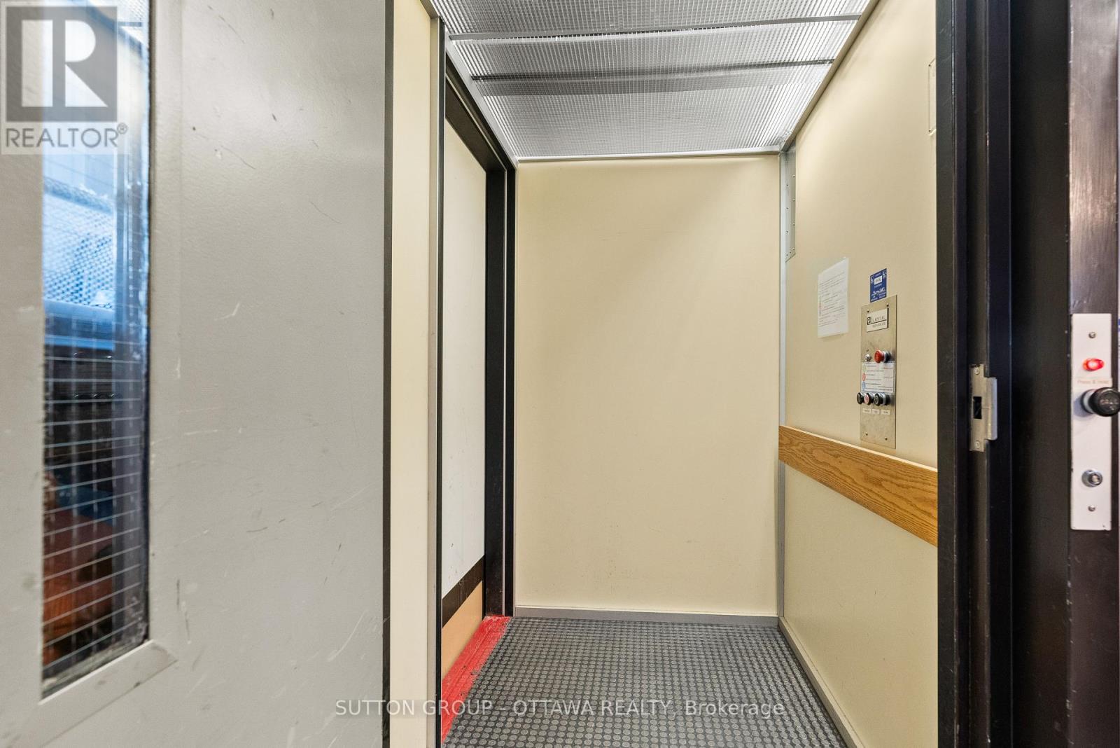 499 Preston Street Property Photo 9