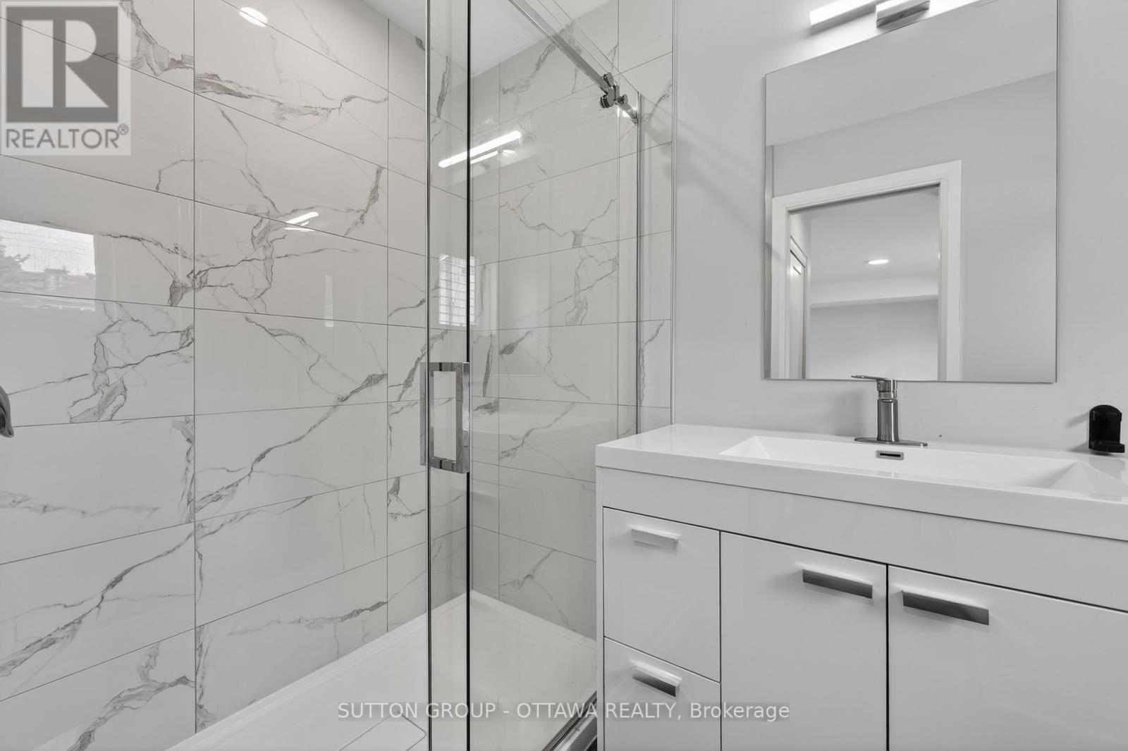 340 Shakespeare Street Property Photo 29