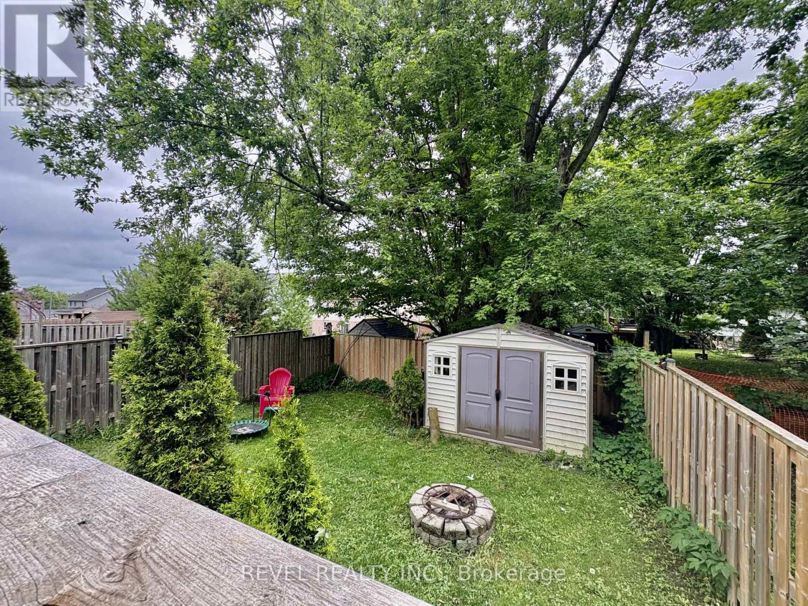 229 Simon Street Property Photo 14