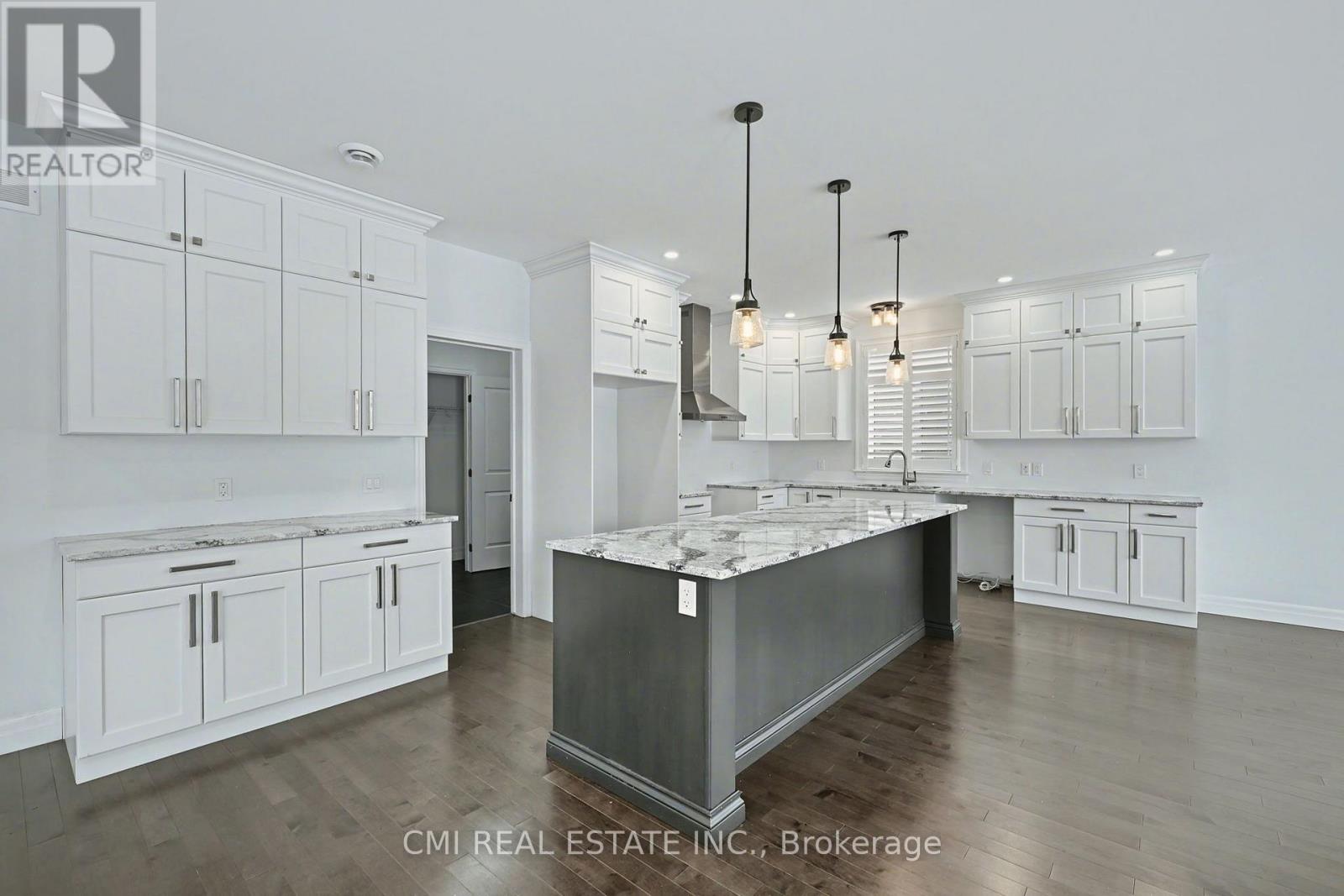 158 Cherrywood Parkway Property Photo 17