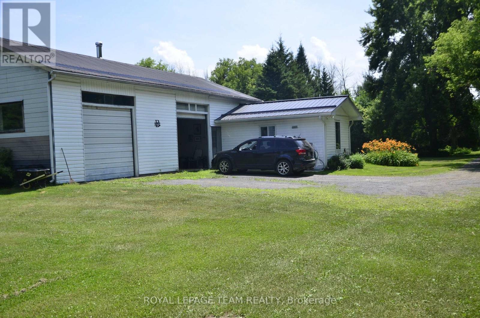 10355 Broken Second Road W Property Photo 10