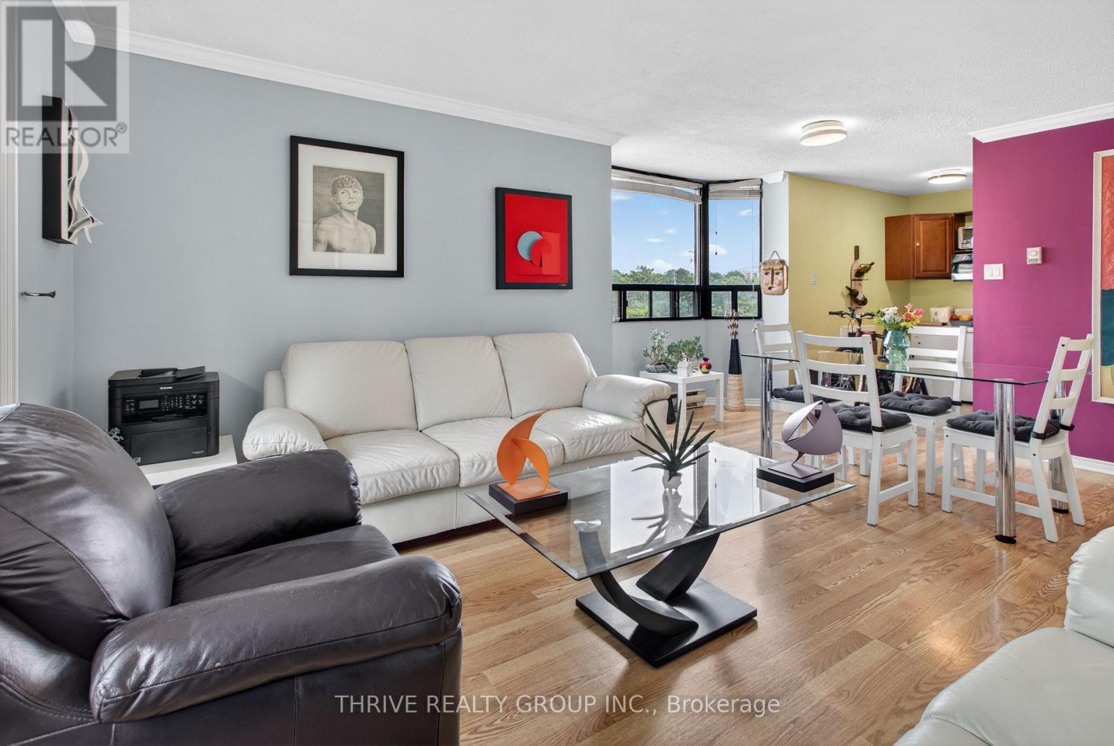 401 - 75 Huxley Street Property Photo 1