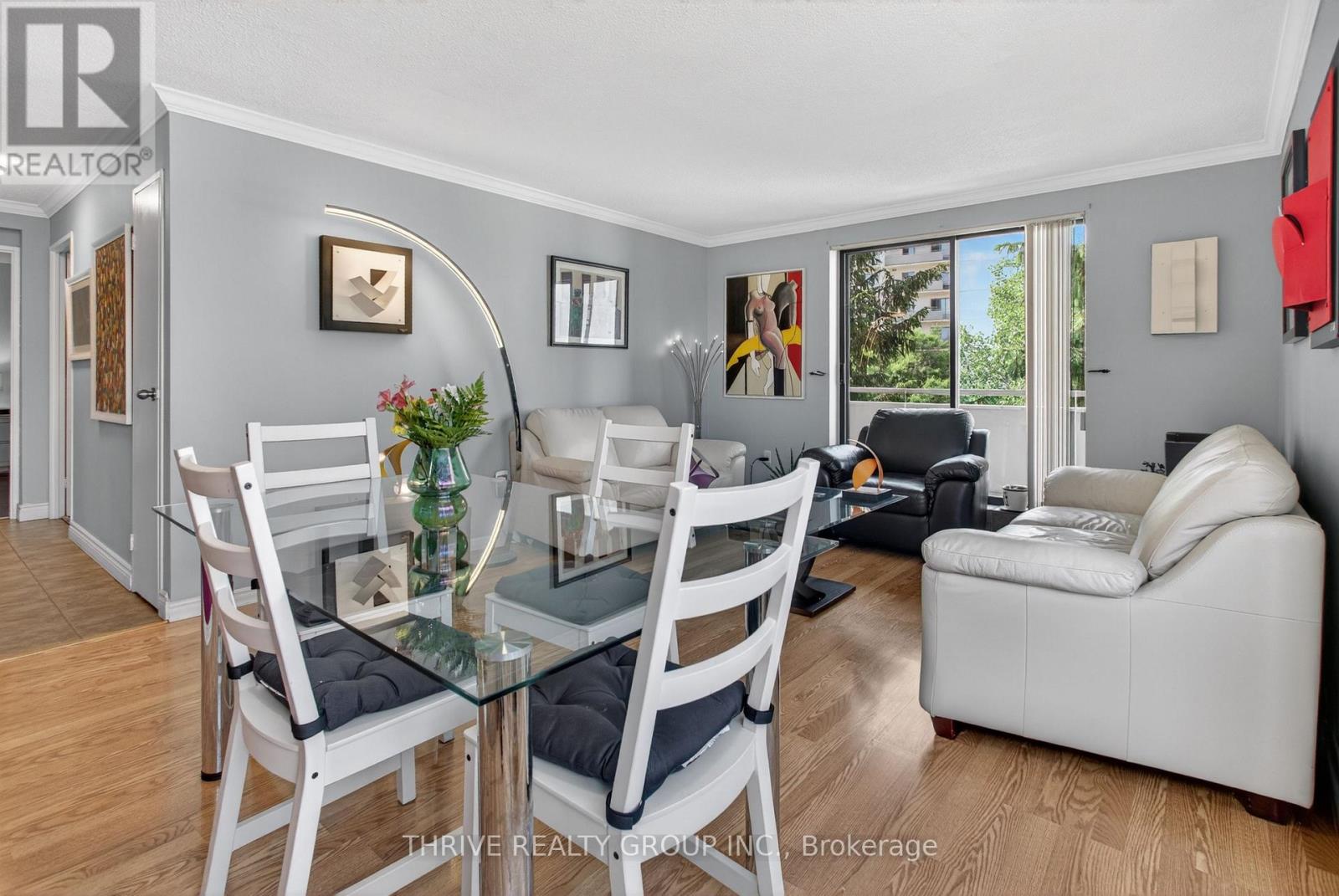 401 - 75 Huxley Street Property Photo 6