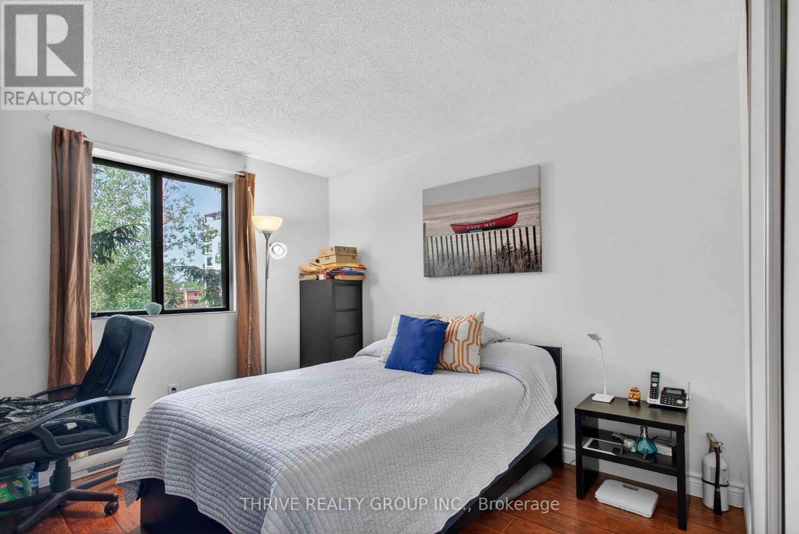 401 - 75 Huxley Street Property Photo 7