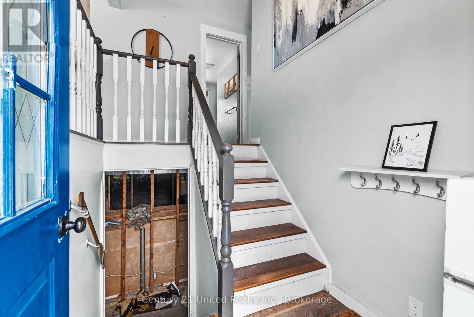2234 Mccrackens Landing Road Property Photo 3