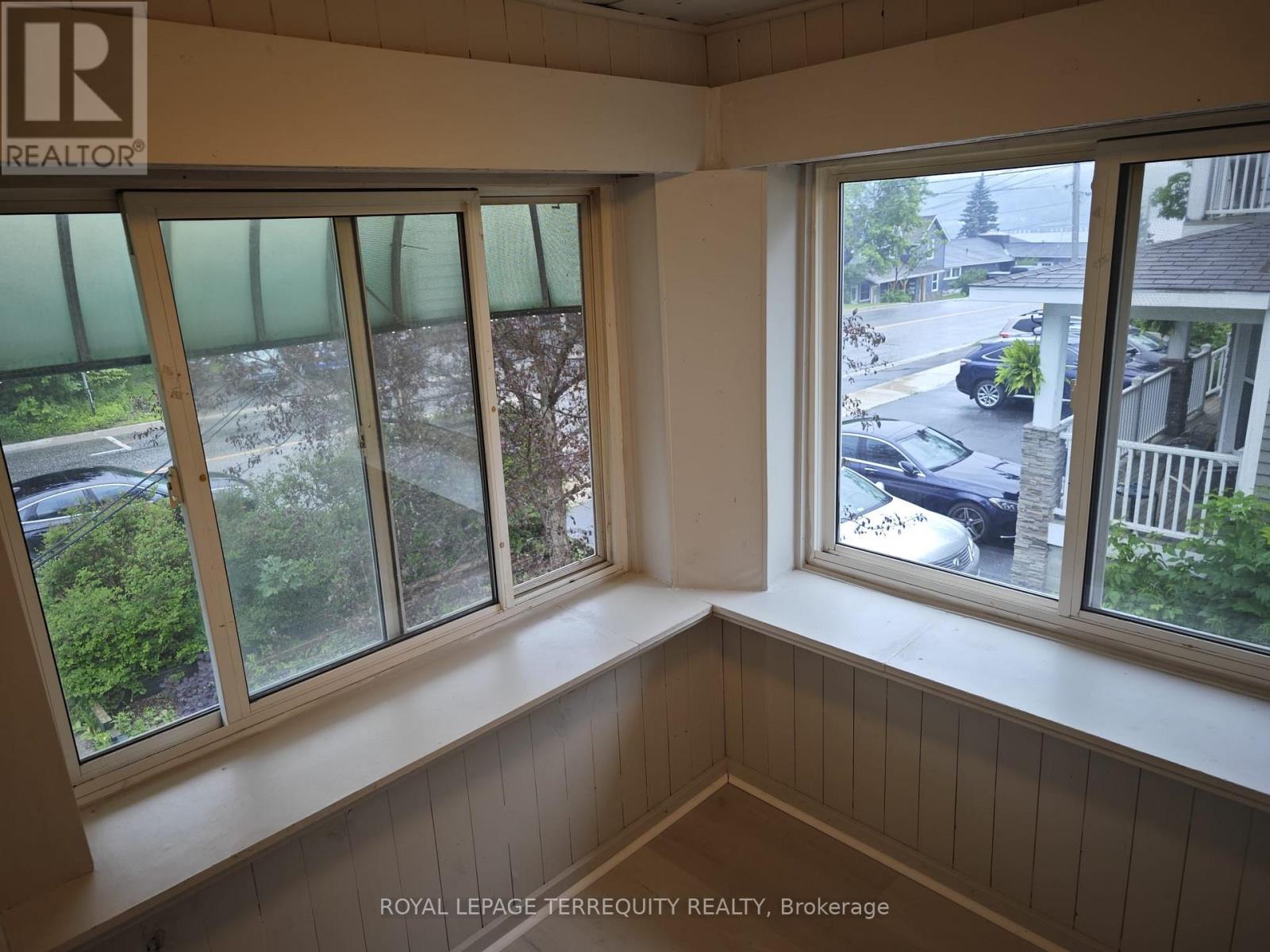 12 Gibson Street Property Photo 11